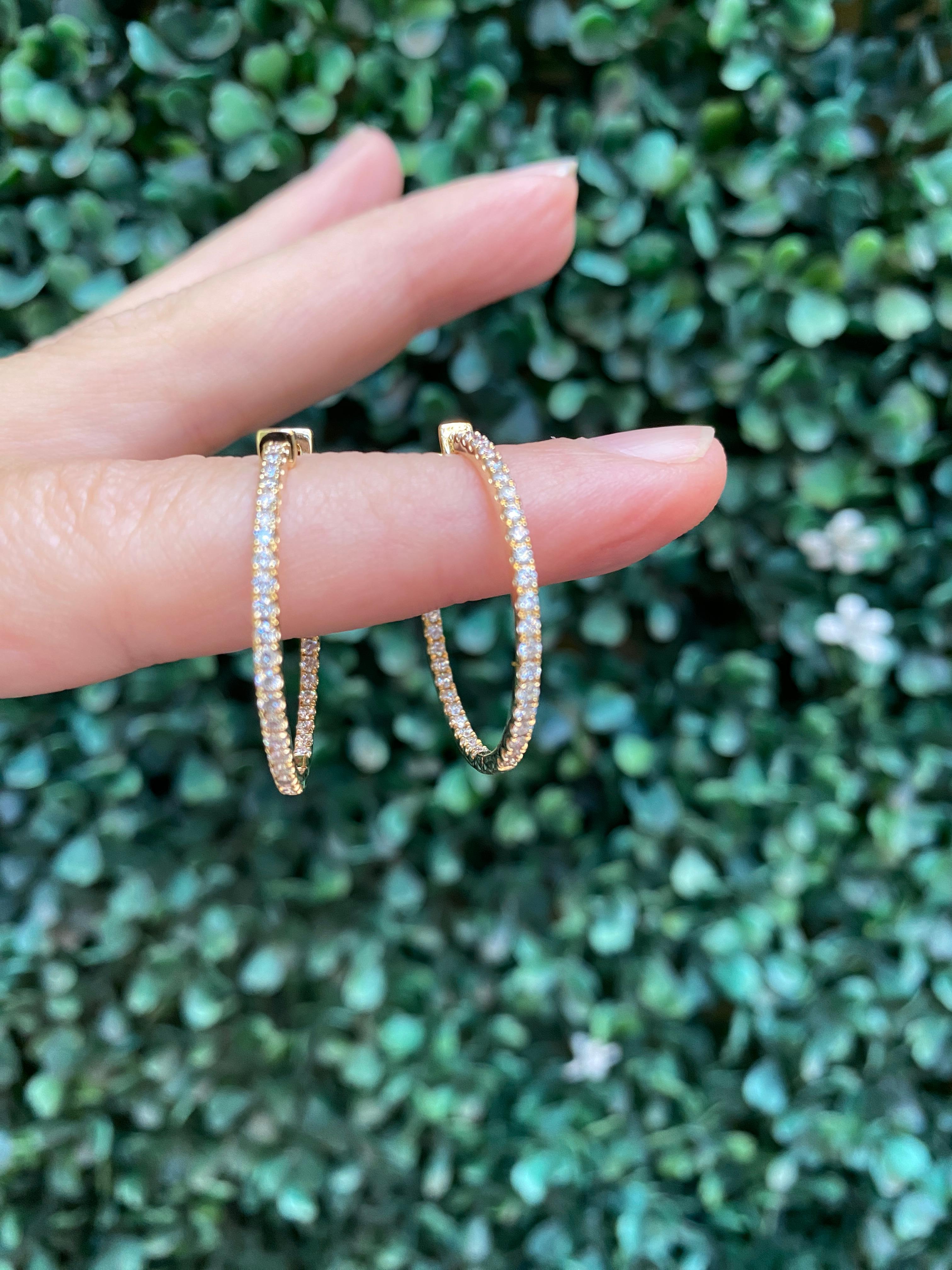1.00 Carat Total Weight Natural Round Diamond Endless Hoop Earrings For Sale 6
