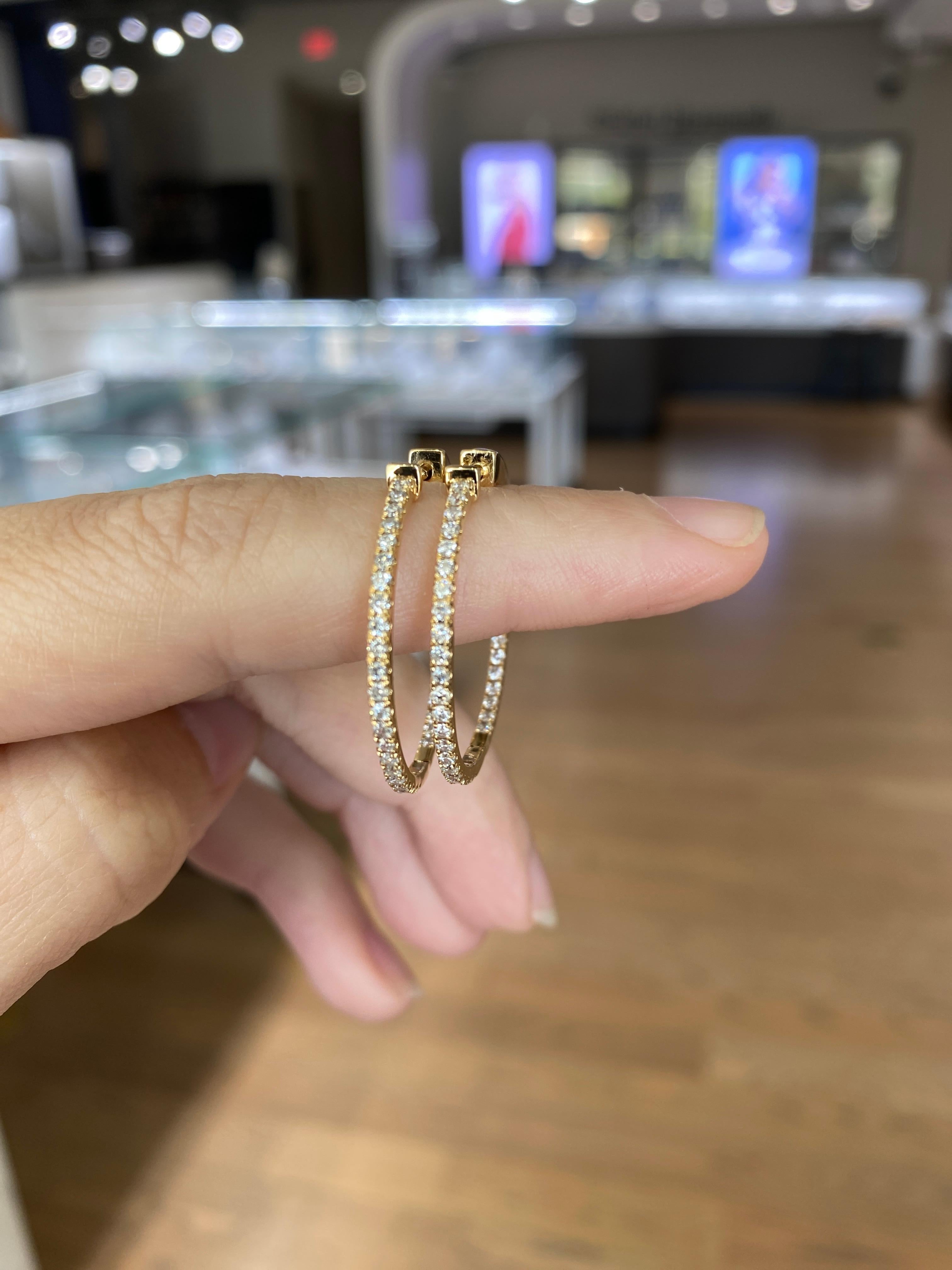 Women's or Men's 1.00 Carat Total Weight Natural Round Diamond Endless Hoop Earrings For Sale