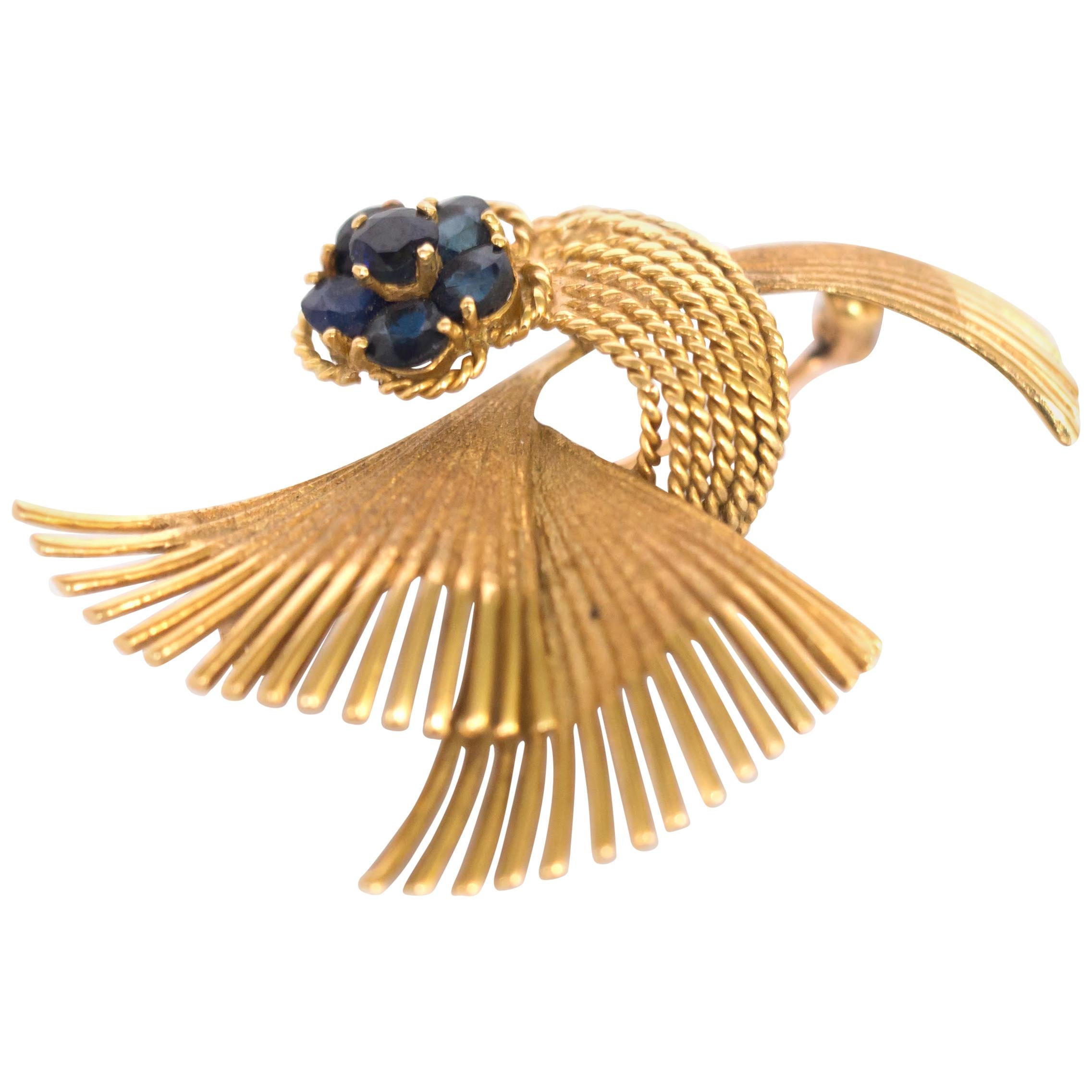 1.00 Carat Total Weight Sapphire Yellow Gold Brooch