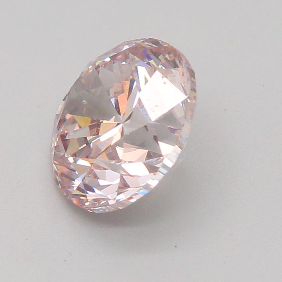 1.00 Carat Very Light Pink Round cut diamond SI2 Clarity GIA Certified For Sale 5