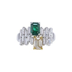 1.00 Carat Vivid G. Emerald & Fancy Yellow Diamond Toi et Moi Ring