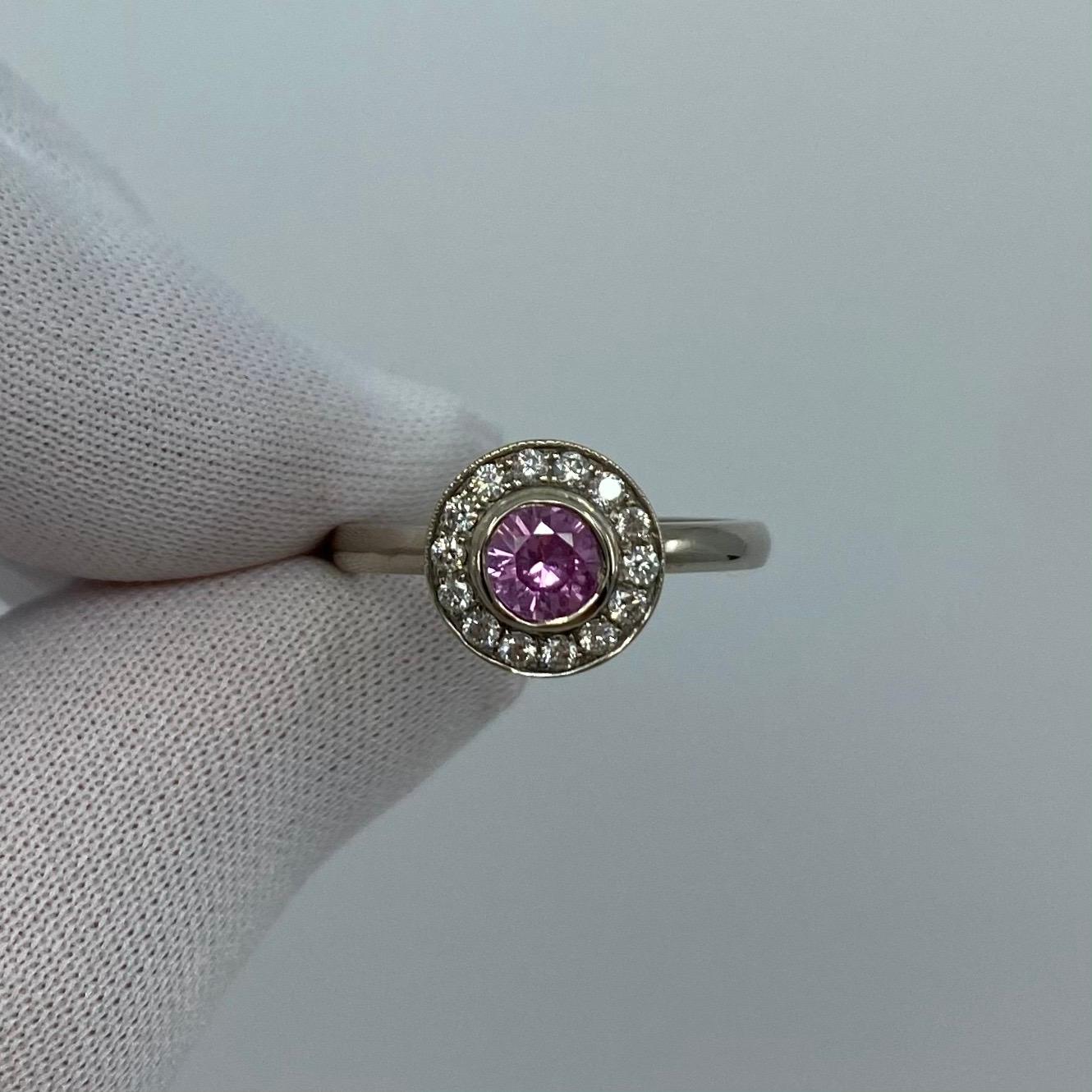 1.00 Carat Vivid Pink Sapphire and Diamond 18 Karat White Gold Halo Ring For Sale 3