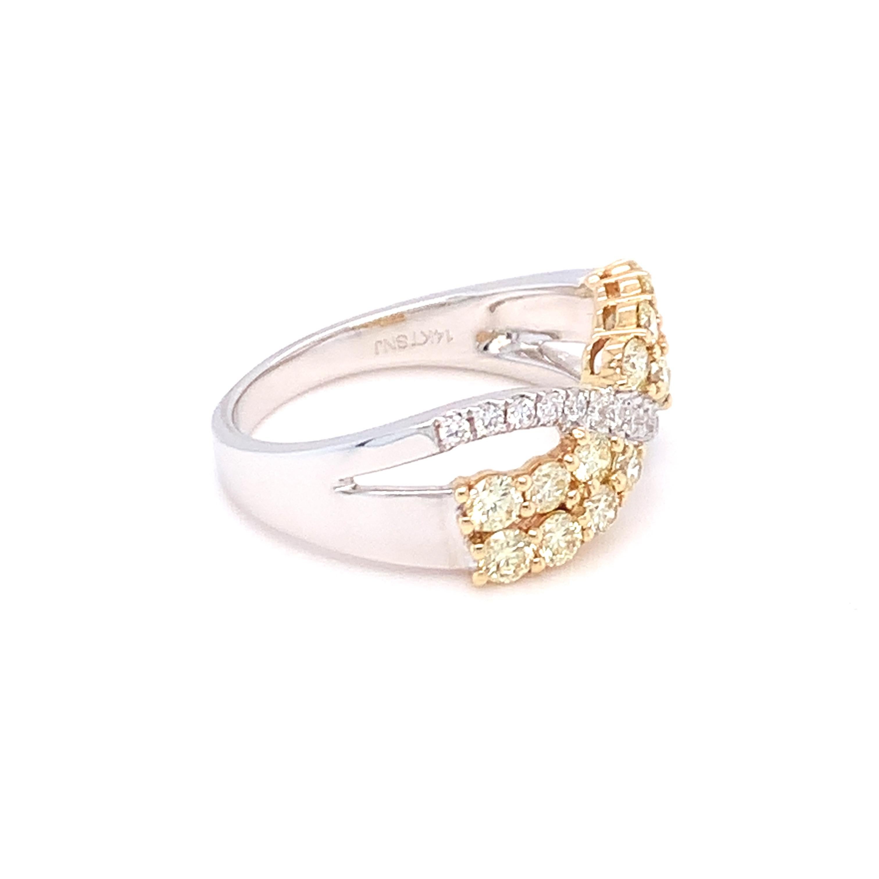 1,00 Karat gelber & weißer Diamant-Ring aus 14K zweifarbigem Gold im Zustand „Neu“ im Angebot in Trumbull, CT