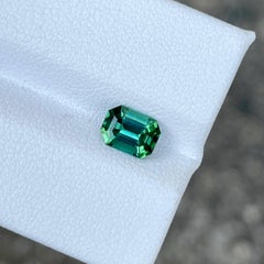 1.00 Karat Natürlicher loser bläulich grüner Turmalin Smaragdschliff Afghanischer Edelstein
