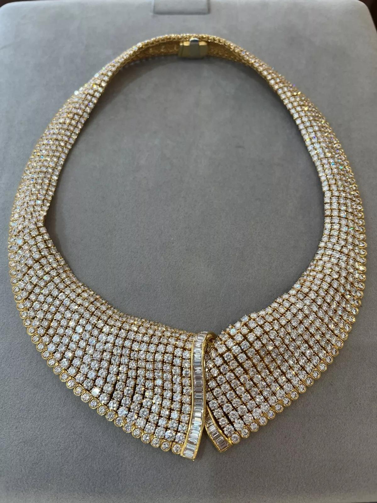 Collier de 100 carats en or jaune 18 carats Pour femmes en vente