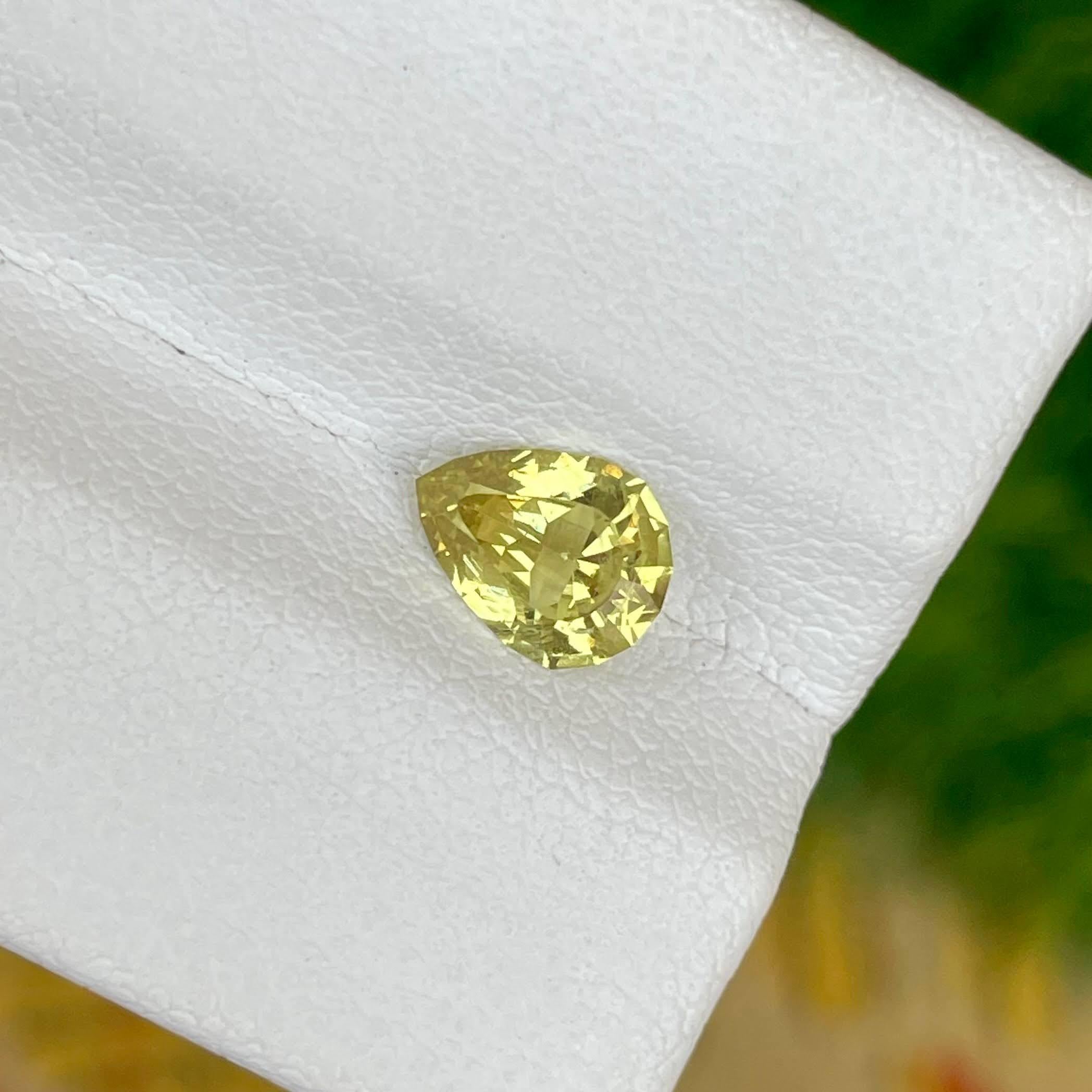 Pierre précieuse naturelle du Mali, grenat jaune rare taille poire de 1,00 carat 2