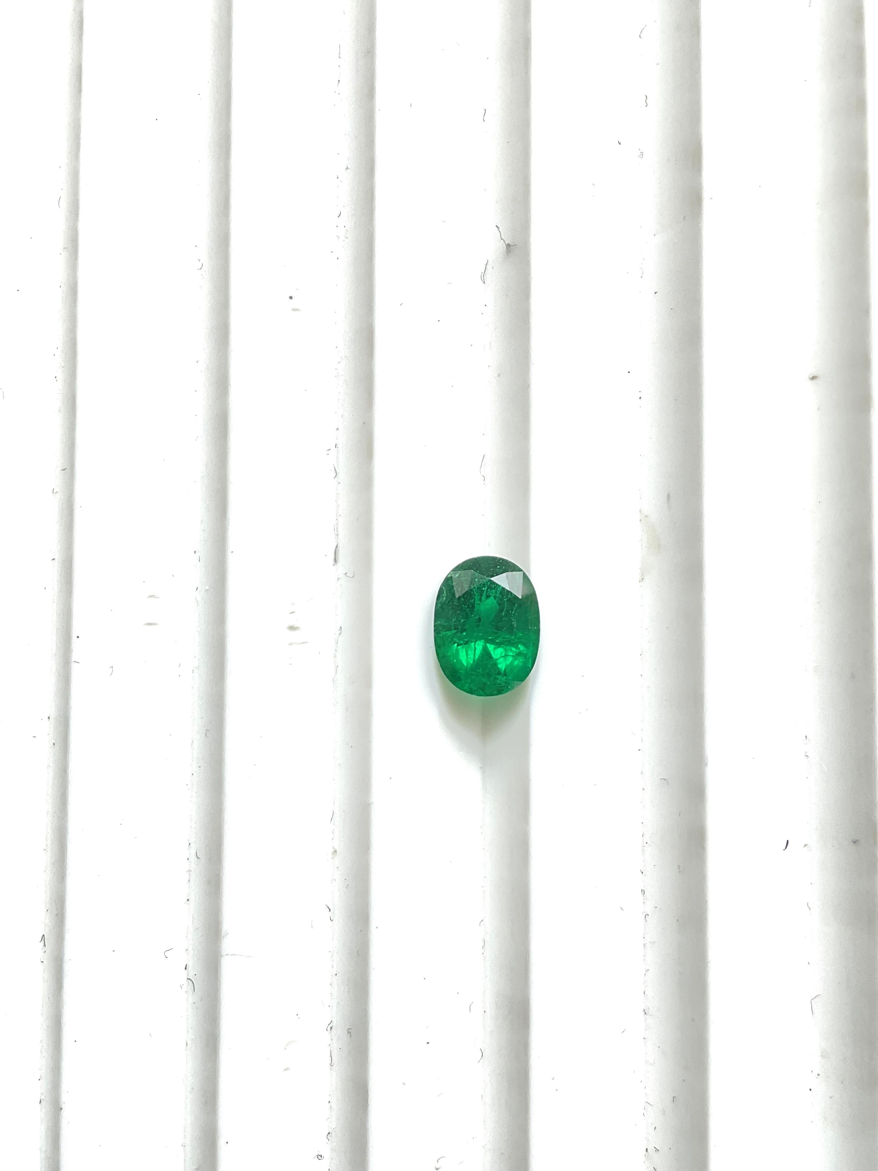 Oval Cut 1.00 carats Zambian Emerald Oval faceted stone for fine Jewelry Natural Gemstone For Sale