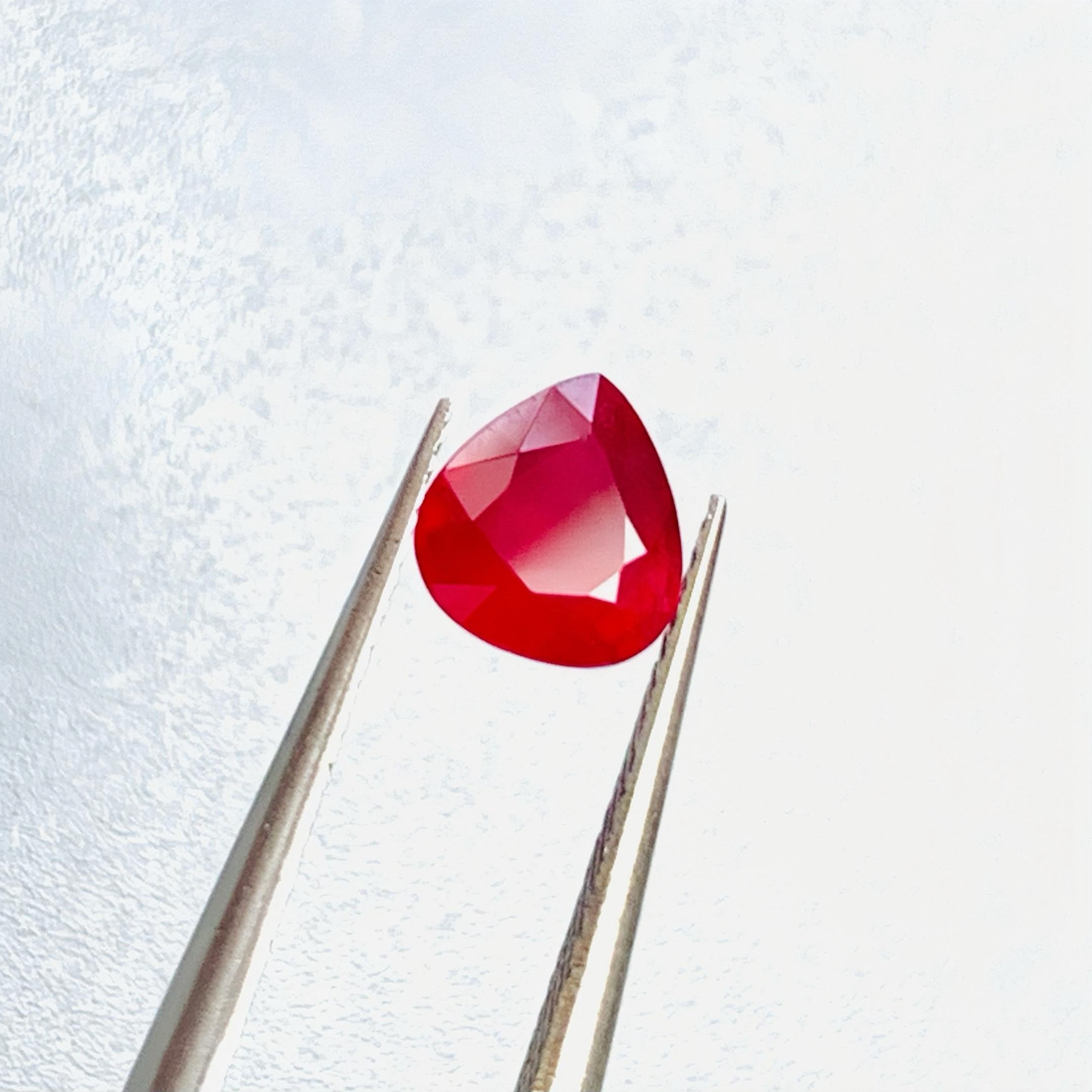 1.00 Ct AIG Certificate Natural Ruby Unheated Pigeon blood eye clean quality en vente 1