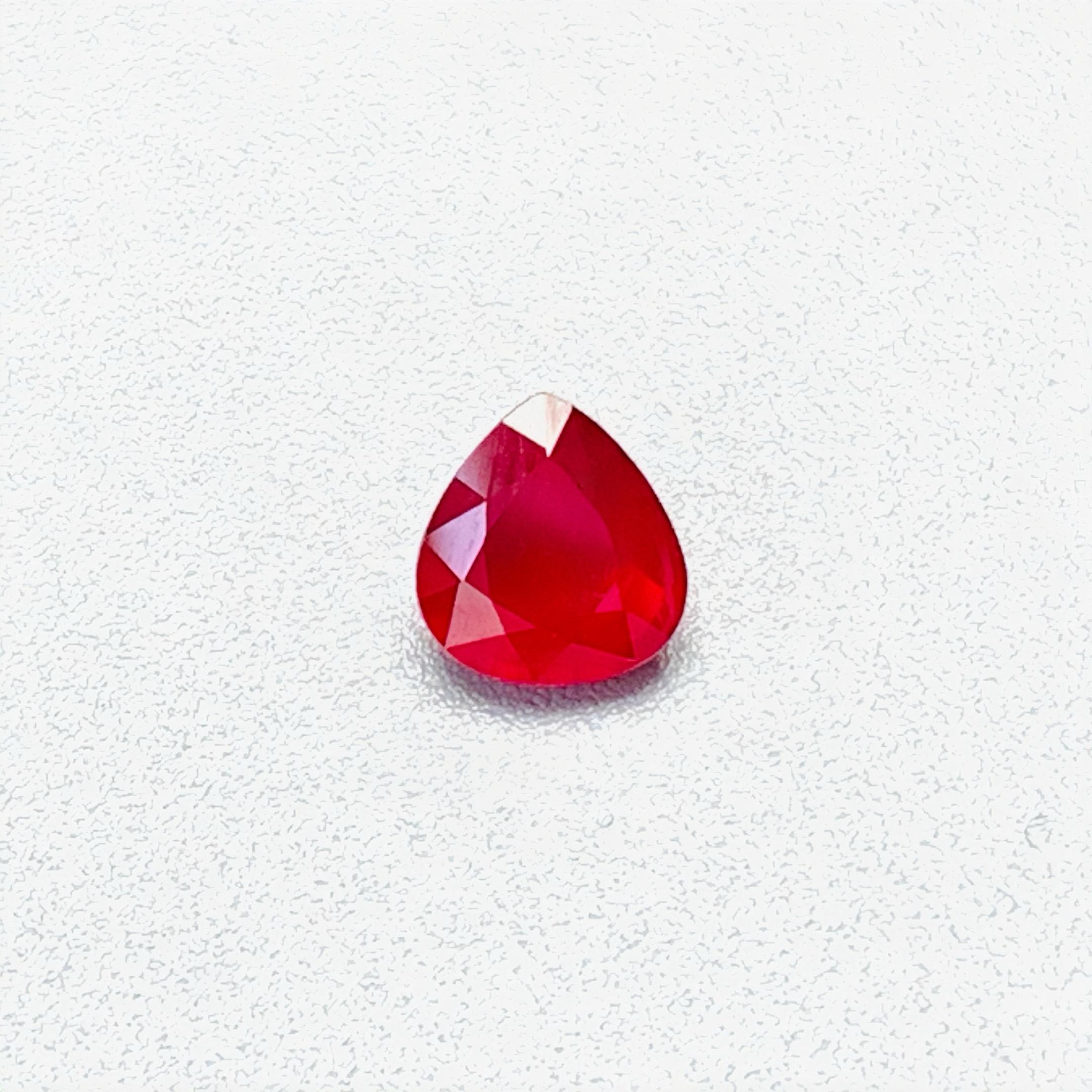 1.00 Ct AIG Certificate Natural Ruby Unheated Pigeon blood eye clean quality en vente 3