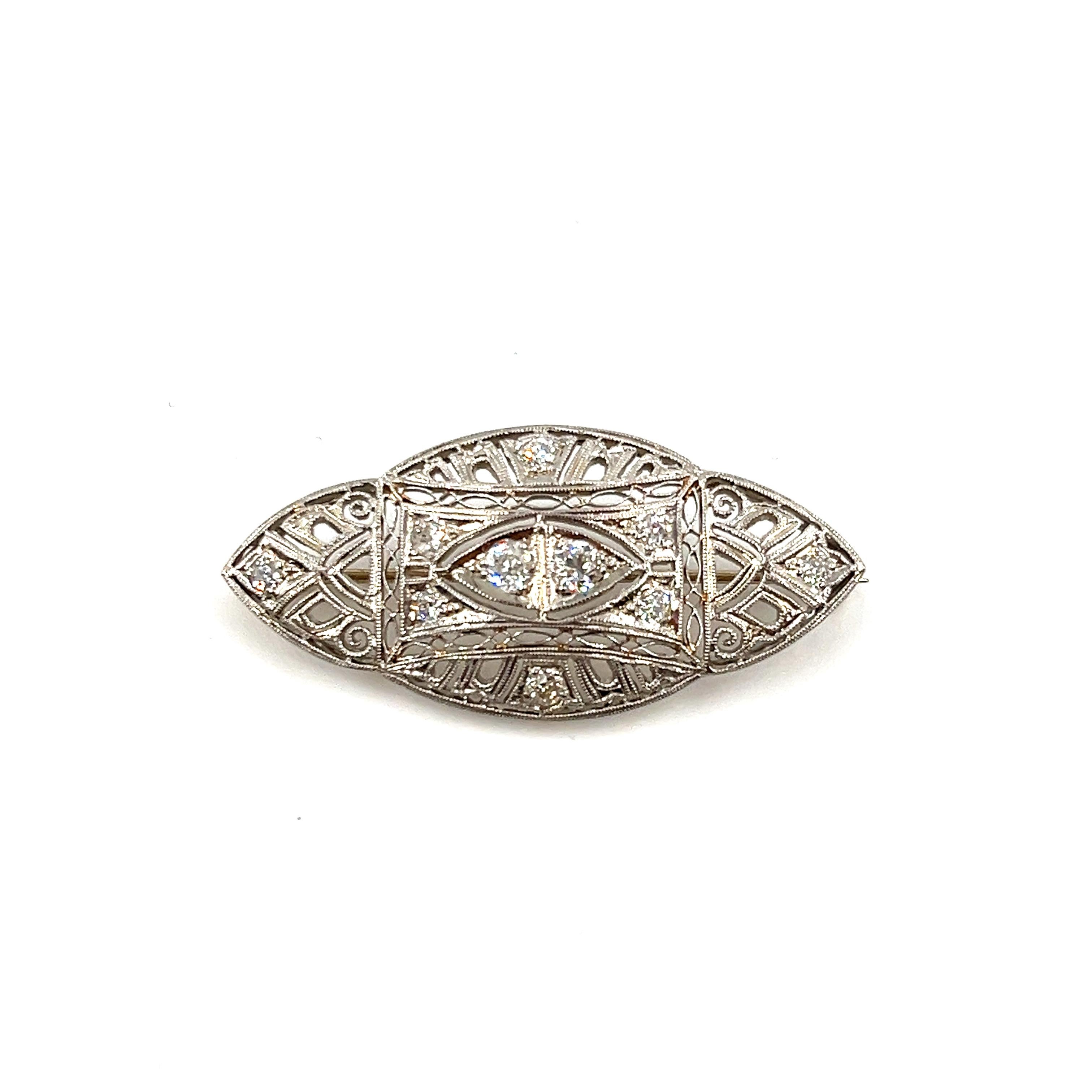 Art Deco 1.00 ct Diamond Brooch For Sale