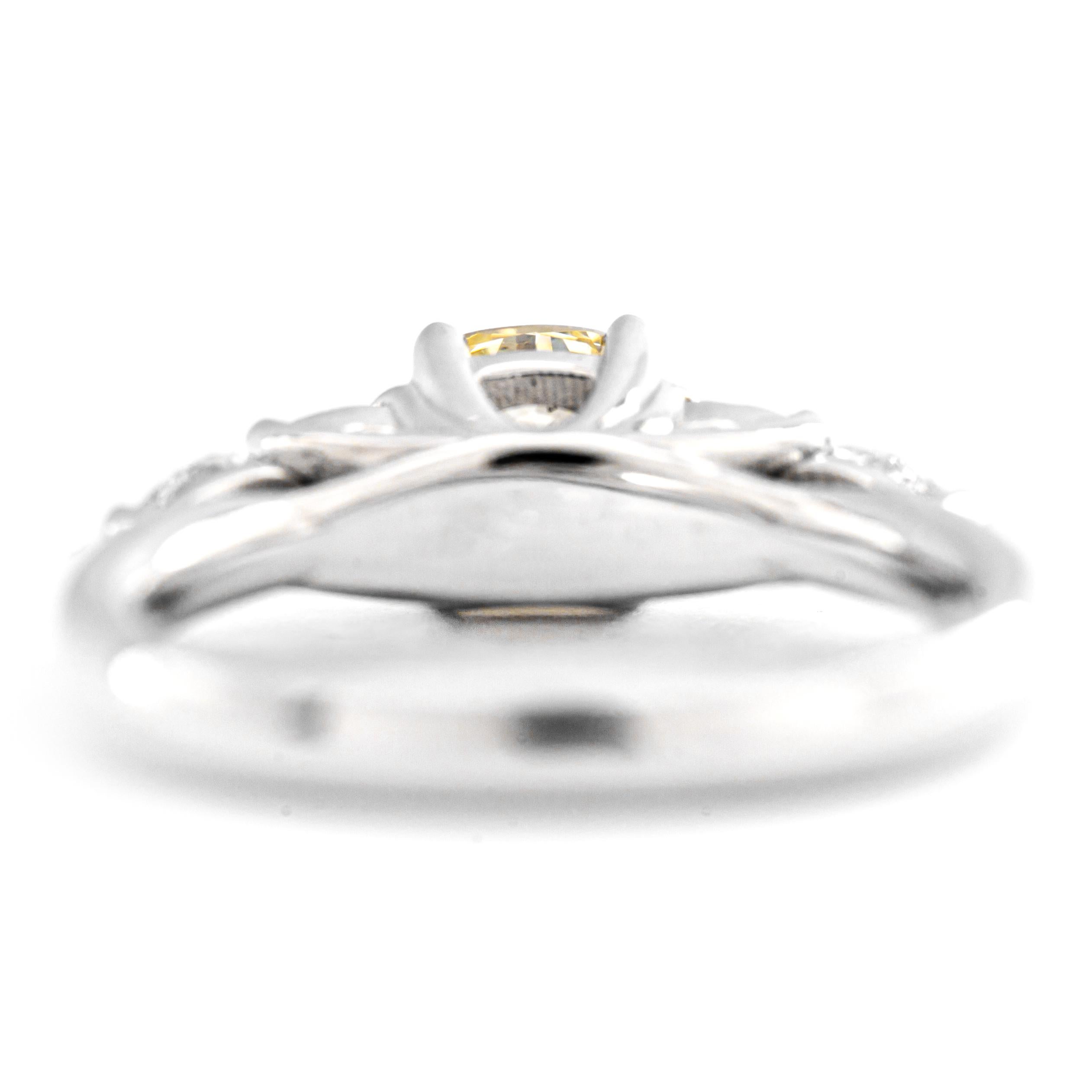 1,00 Karat natürlicher hellgelber Fancy-Diamantring Damen