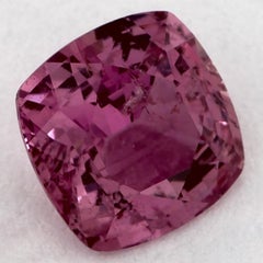 1.00 Karat Rosa Saphir Cushion Loser Edelstein