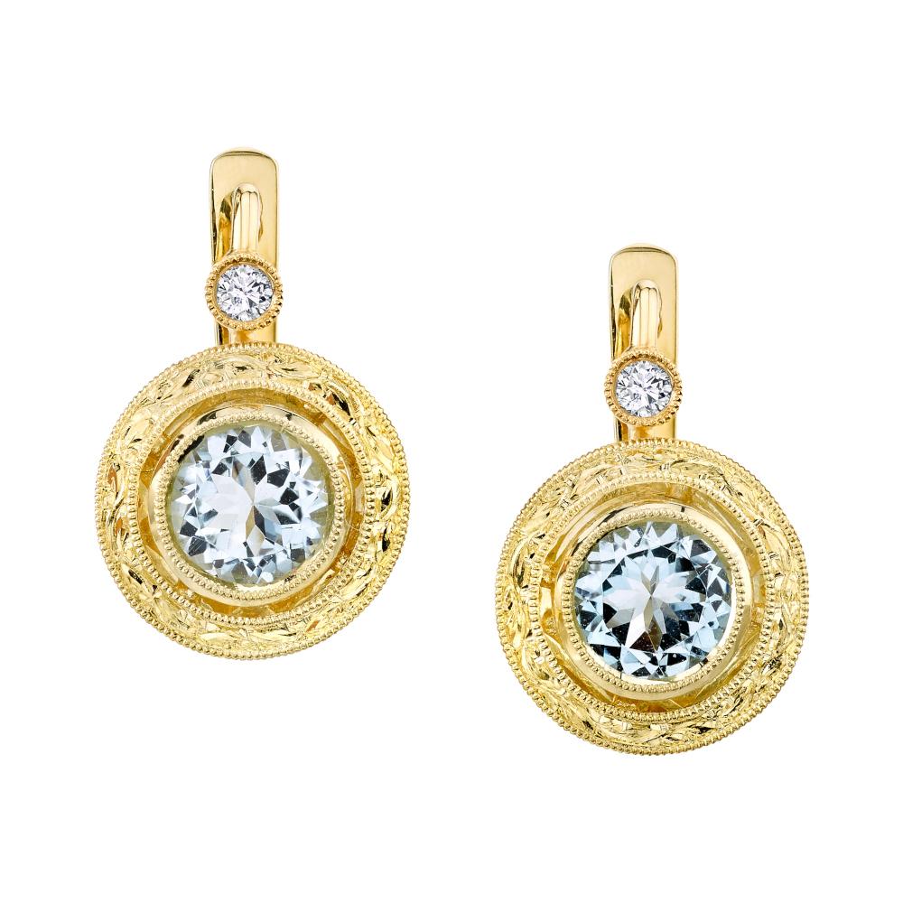 Hand Engraved Diamond Drop Earrings in Yellow Gold, 1.00 Carat Total For Sale 3