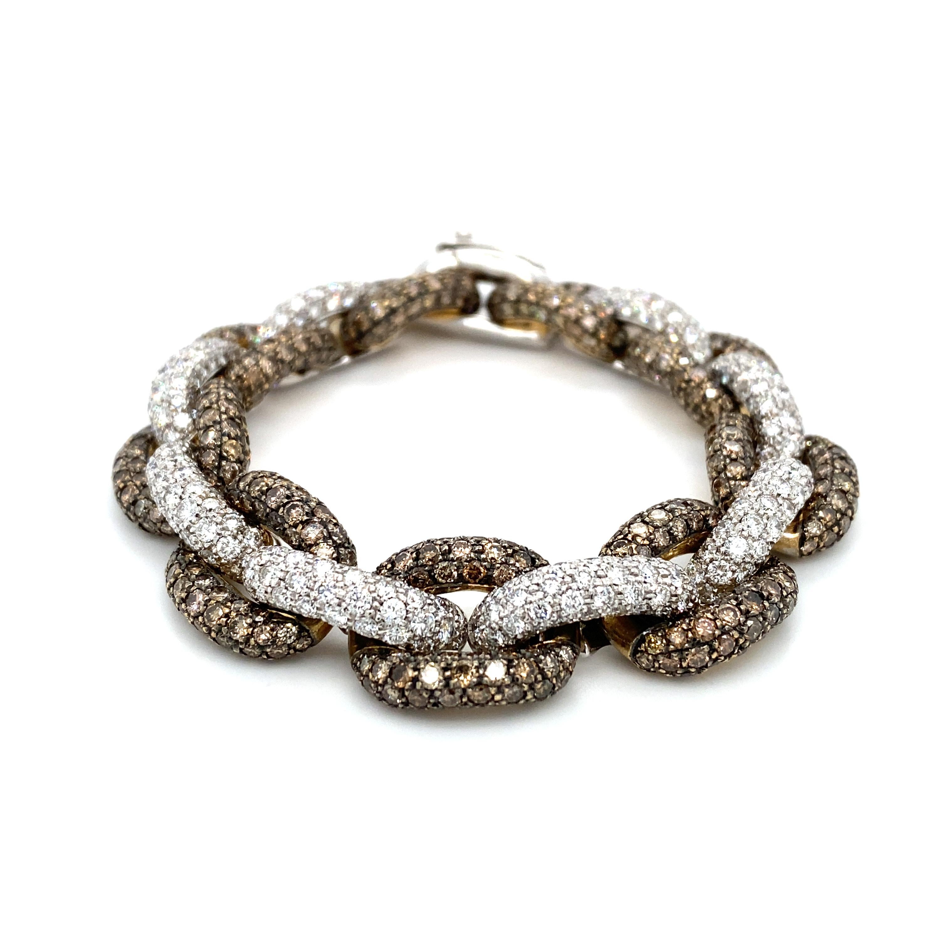 10.0 CTW White and Fancy Brown Diamond Chain Bracelet in 14 Karat Gold In Excellent Condition For Sale In Atlanta, GA