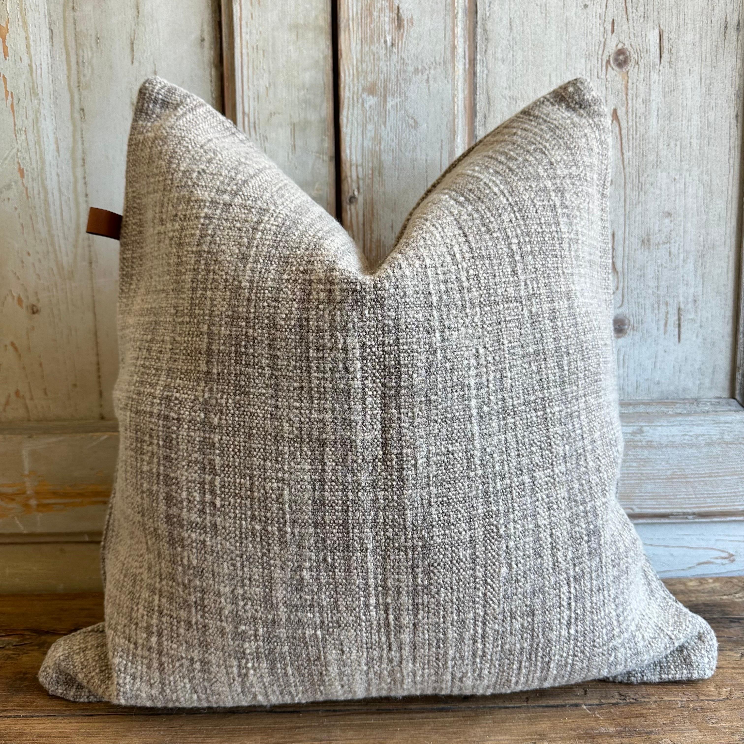 100% Linen and Wool Pillow For Sale 1