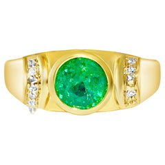 100% natural Emerald & Diamond Ring in 14kt Gold