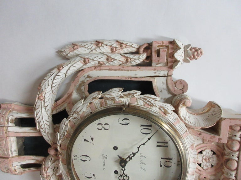 100% Original Finish Swedish Gustavian Wall Clock In Good Condition For Sale In Hollywood, FL