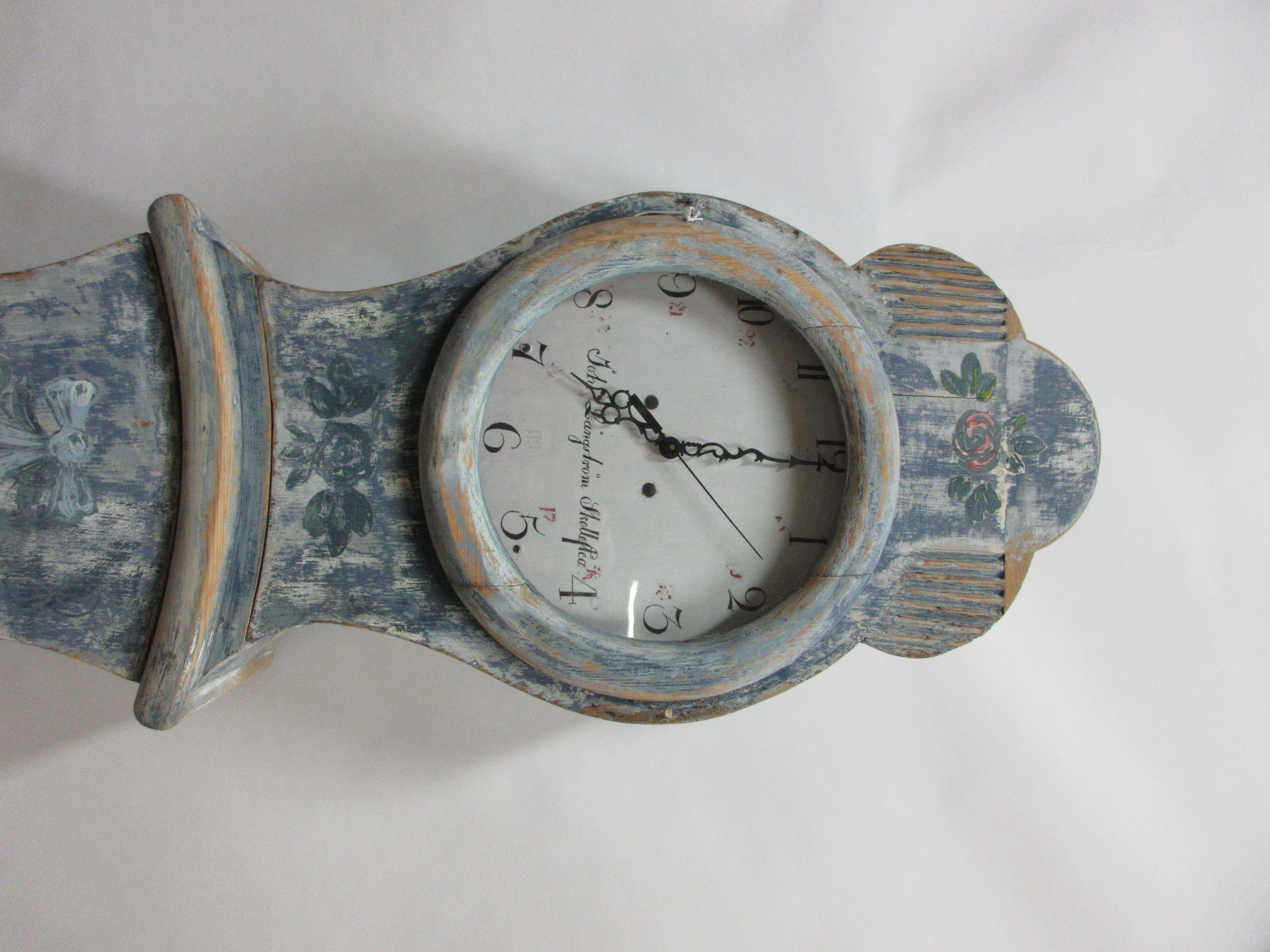 100% Original Painted Swedish Mora Clock In Good Condition For Sale In Hollywood, FL