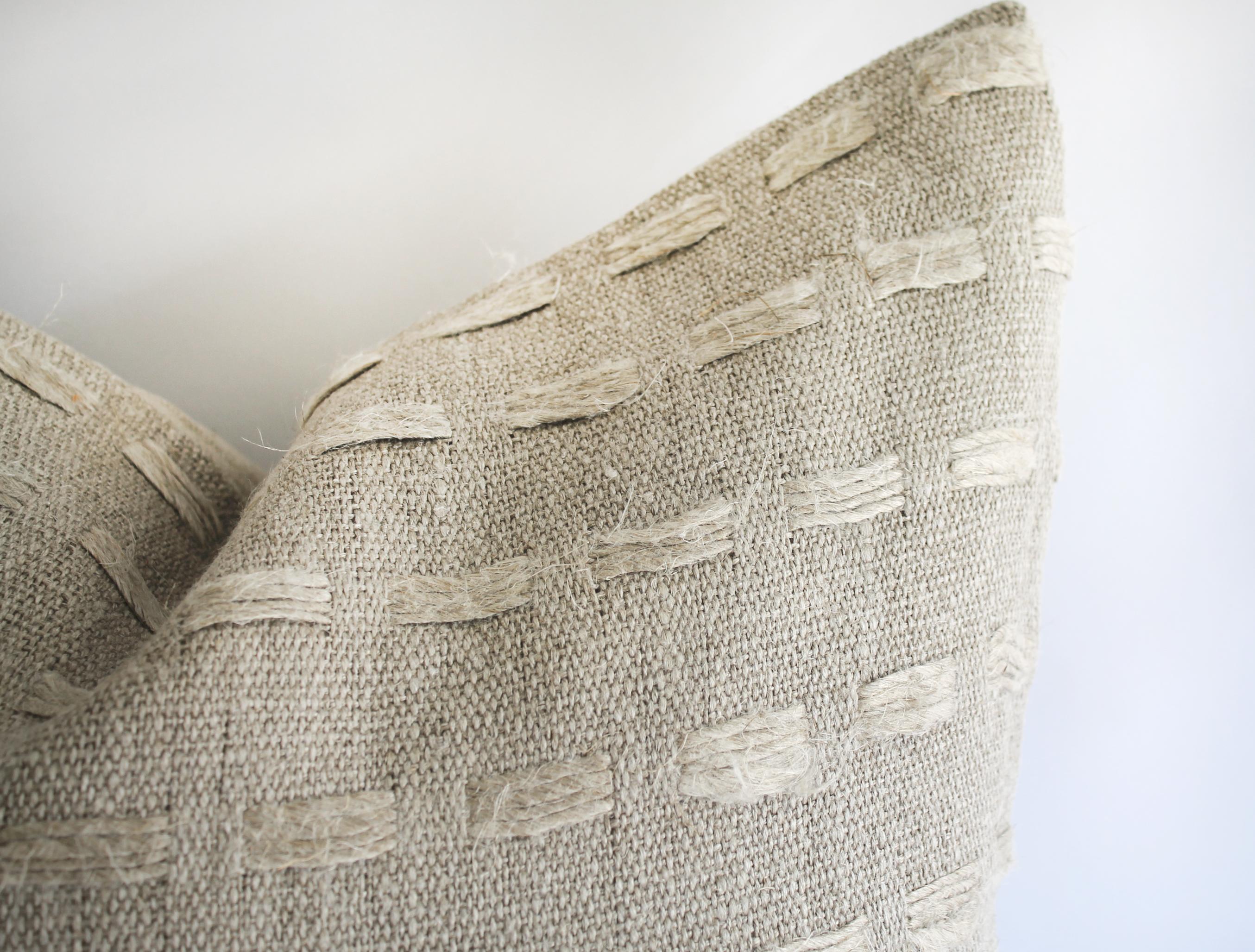 100% Pure Natural Linen Accent Pillow In New Condition In Brea, CA