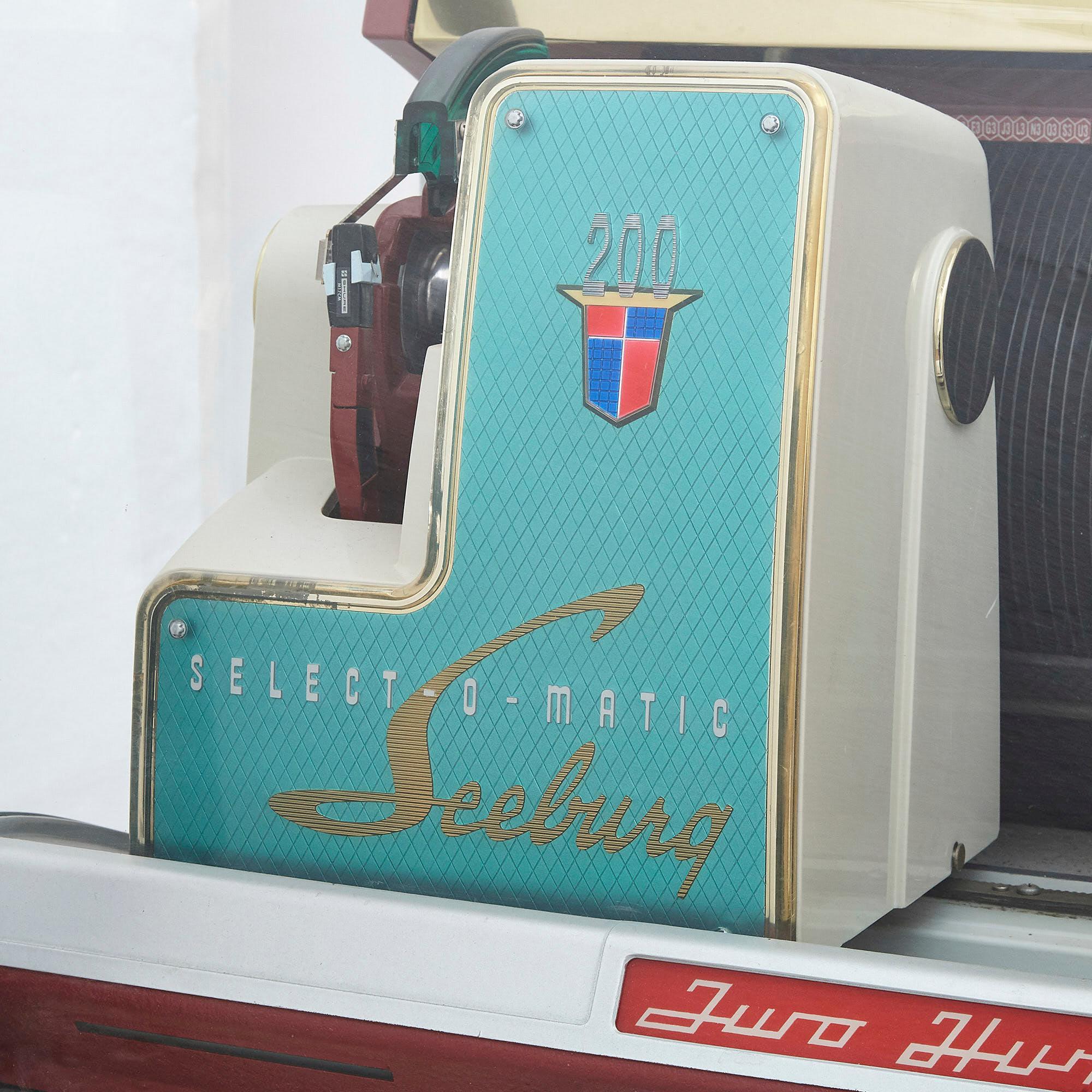 Boîte à gâteau rétro américaine Seeburg 100 avec cordon Sélection-O-Matic V-200 en vente 2