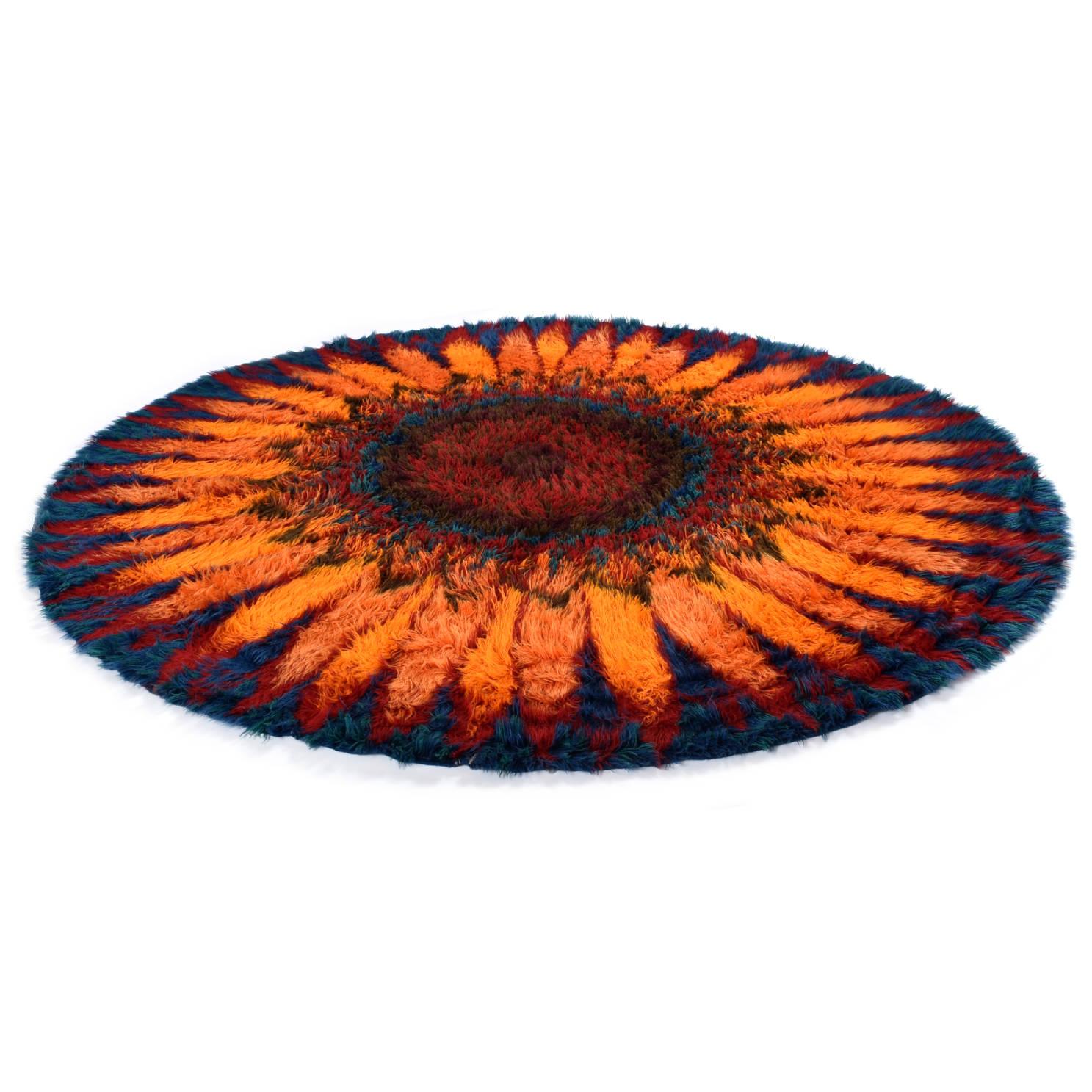 Astoundingly large round Scandinavian Rya rug. The rug is slightly oblong and measures 100