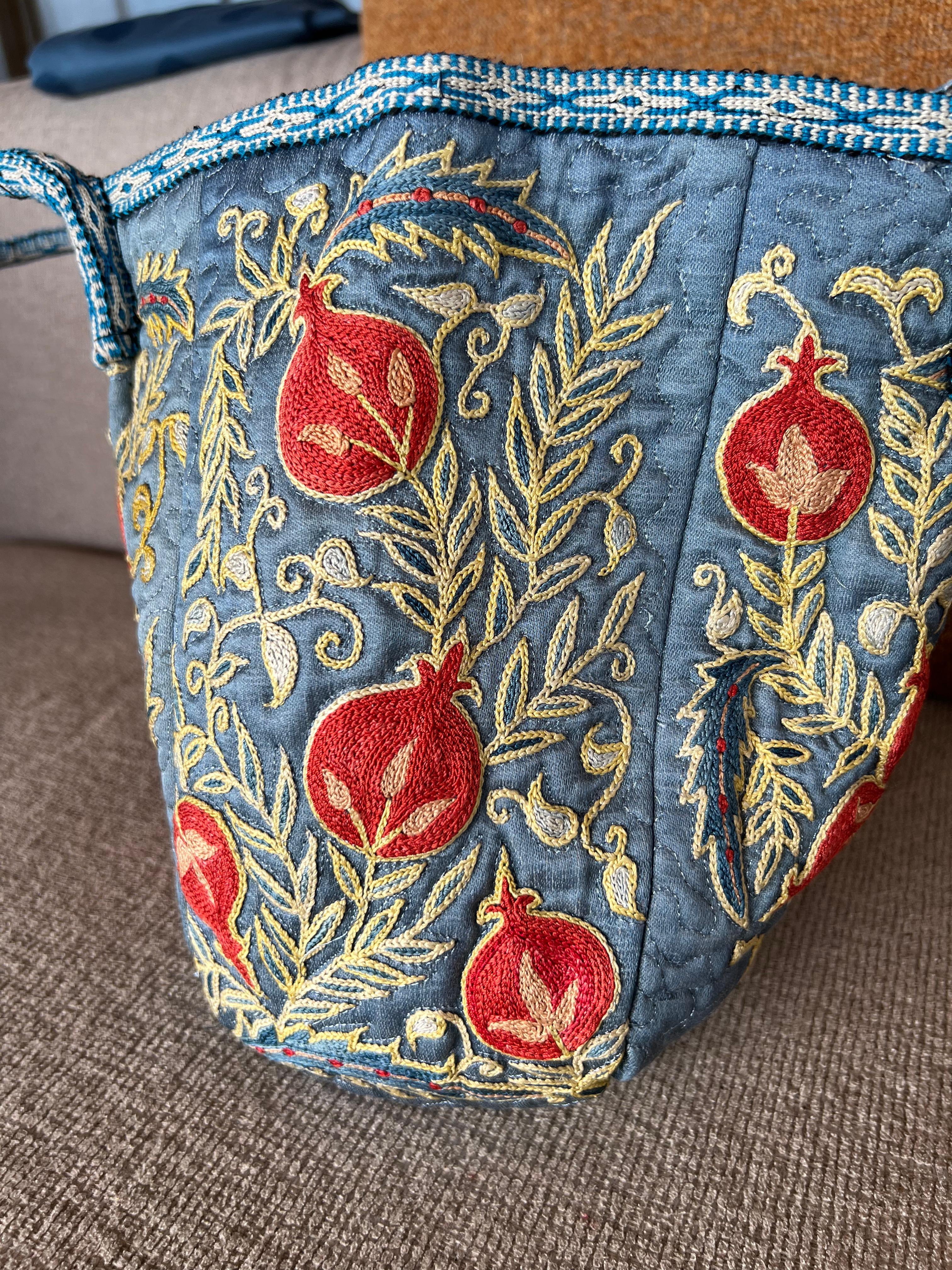 100% Silk Luxury Hand Embroidered Suzani Handbag. Hobo Bag, Tote Bag, Bucket Bag For Sale 6