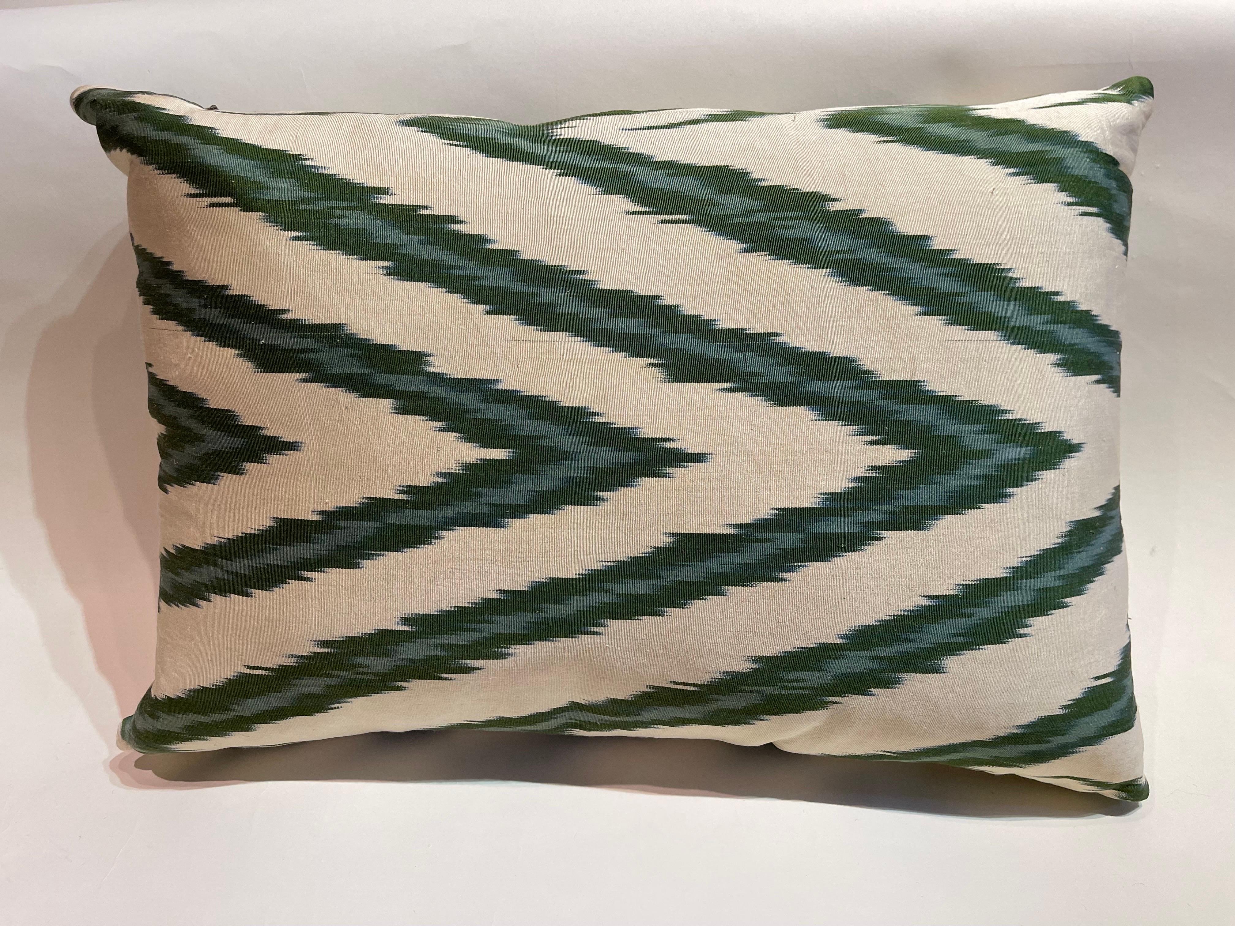 Kilim %100 Silk & Natural Dye, Ikat Cushion Cover, Uzbekistan Modern Pillow  For Sale