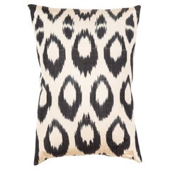 %100 Seide & Naturfarben, Ikat-Kissenbezug – Usbekistan Modernes Kissen