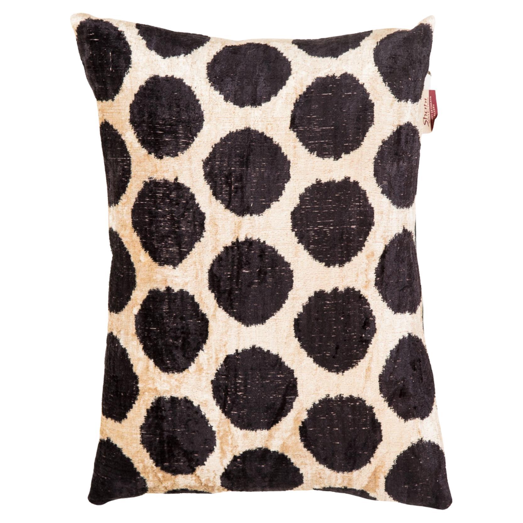 Coussin coussin %100 en soie et teinture naturelle, velours et Ikat - Oreiller moderne ouzbek 