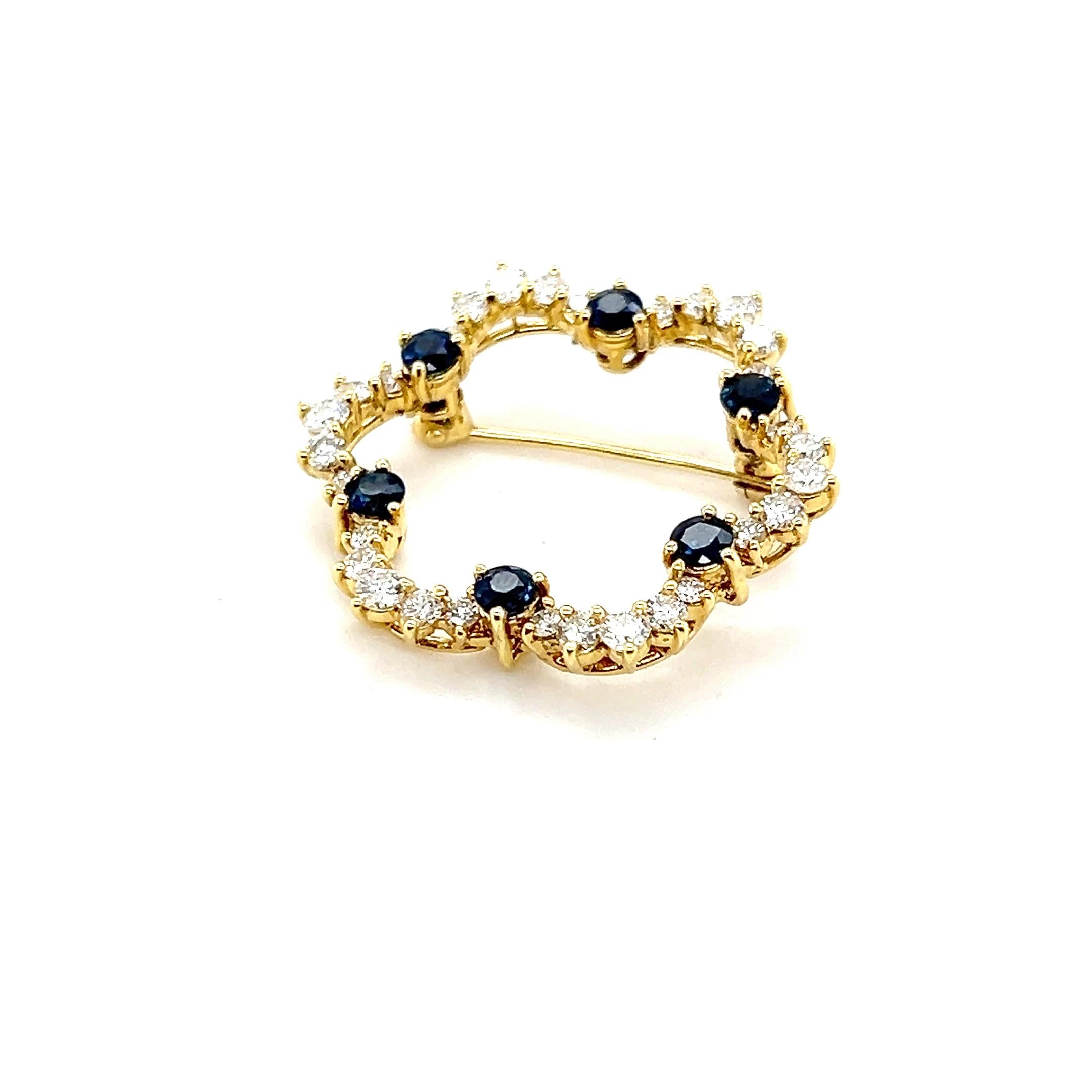 da uomo o donna Spilla in oro giallo 18 carati con diamante 1,00 TCW e zaffiro blu scuro in vendita