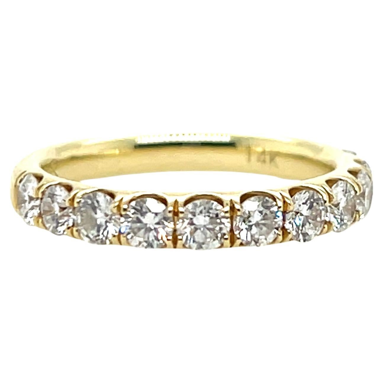 1.00 TCW Round Brilliant Cut Diamond Yellow Gold Wedding/Anniversary Band