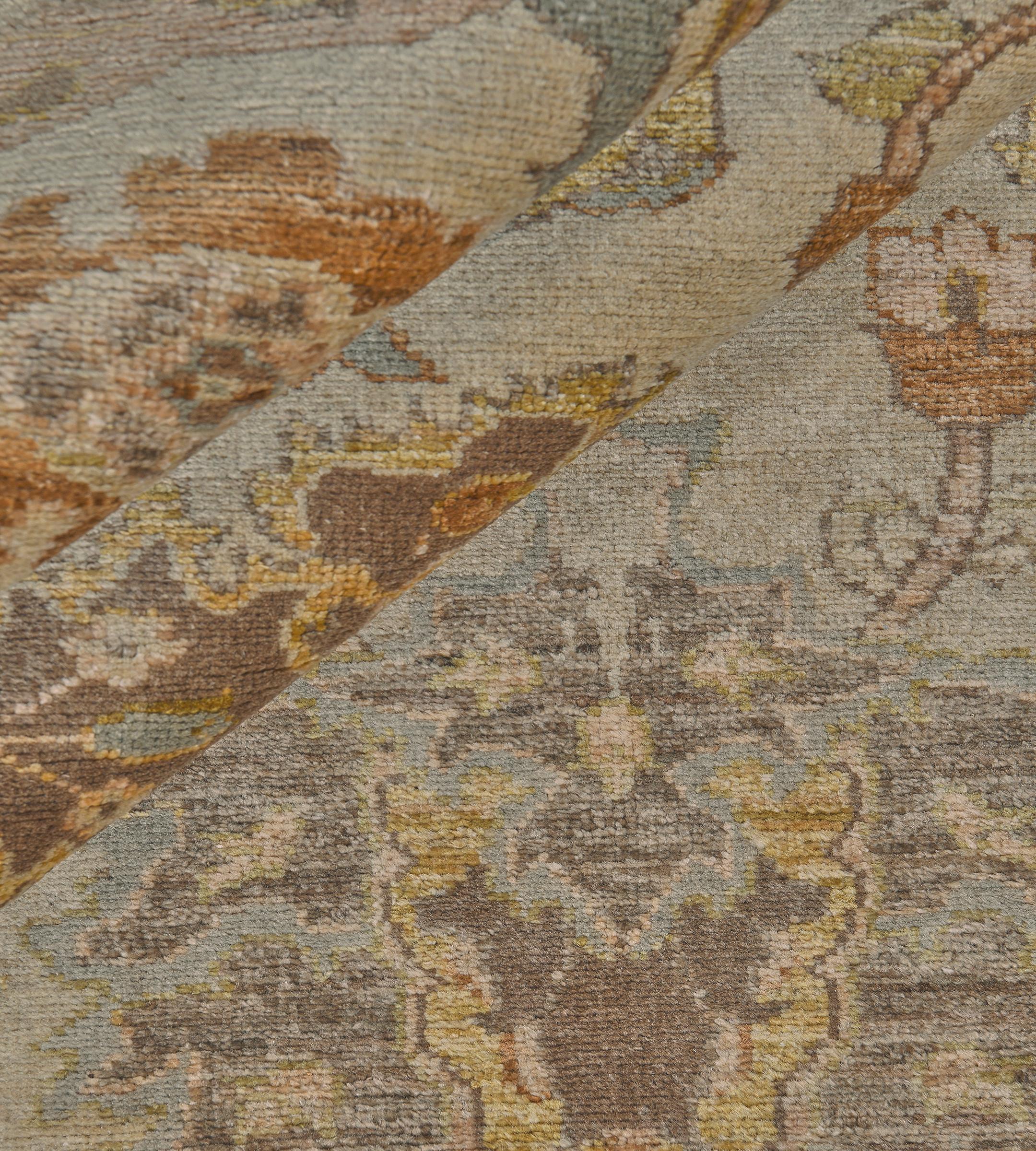 100% Wool Hand-Knotted Contemporary Agra-Inspired Rug For Sale 5