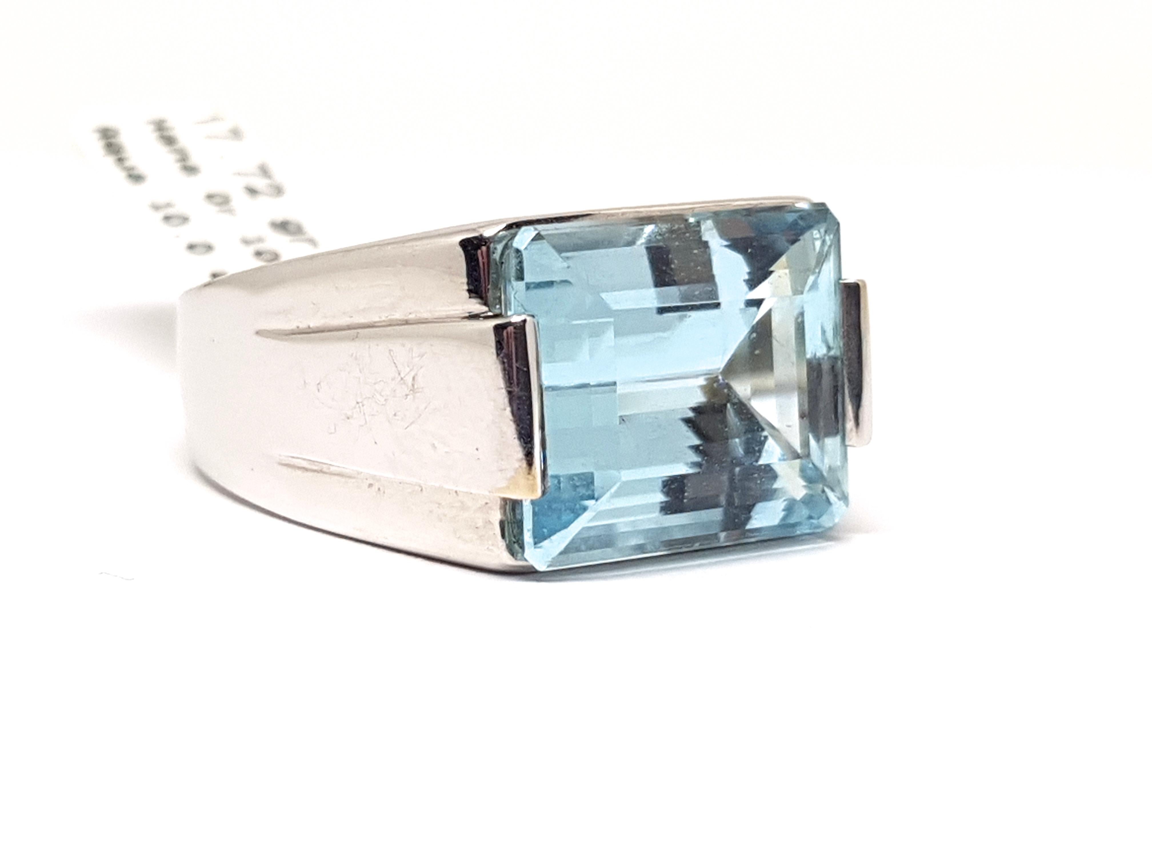 Gold: 18 carat white gold 
Weight: 17.72 gr. 
Aquamarine: 10.00 ct. 
Width: 1.24 cm. 
Ring size: free adjustment of ring up to size 70 / 22.50mm 
Shipping: free worldwide insured shipping 
All our jewellery comes with a certificate appraisal and 5