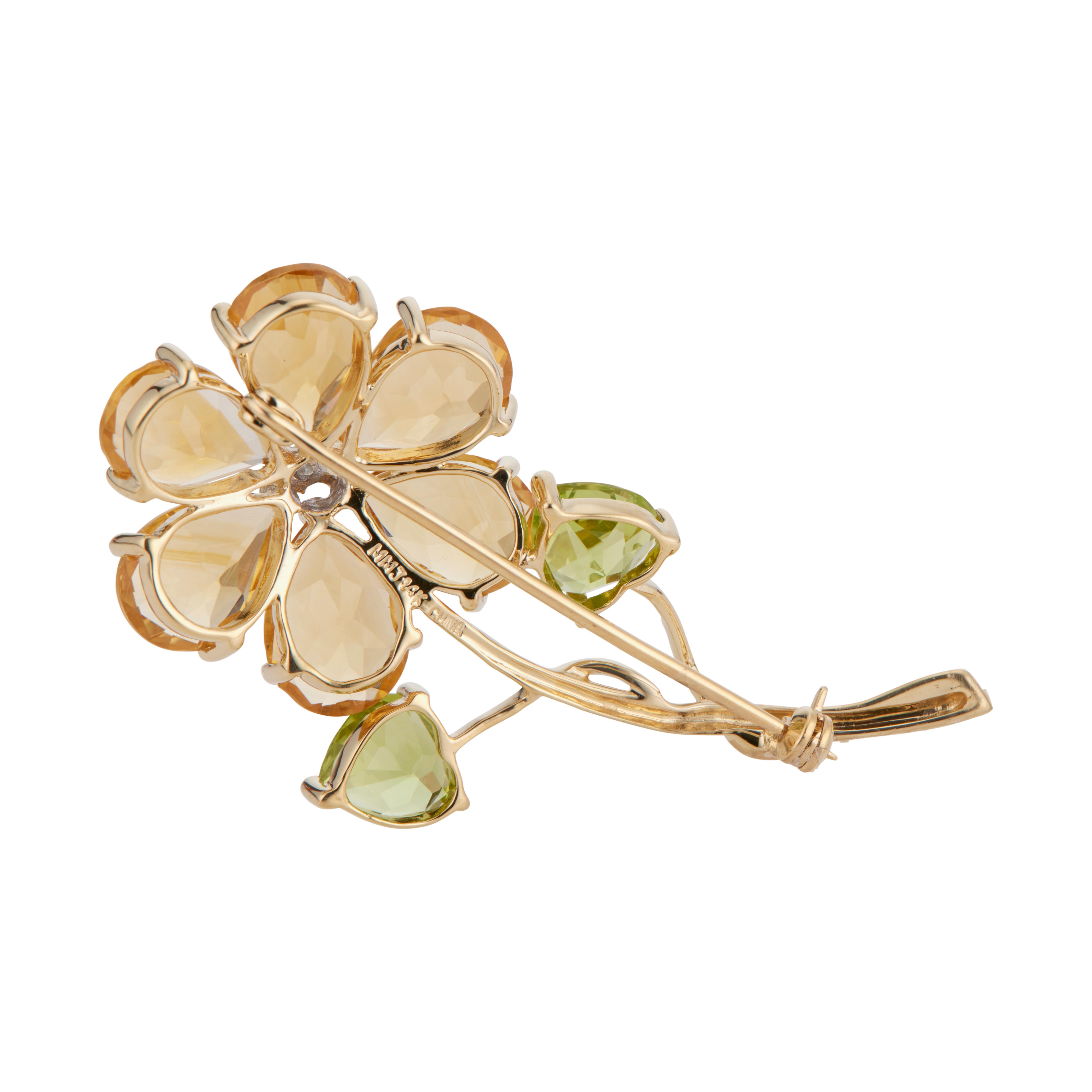 10.00 Carat Citrine Peridot Diamond Yellow Gold Brooch In Good Condition For Sale In Stamford, CT