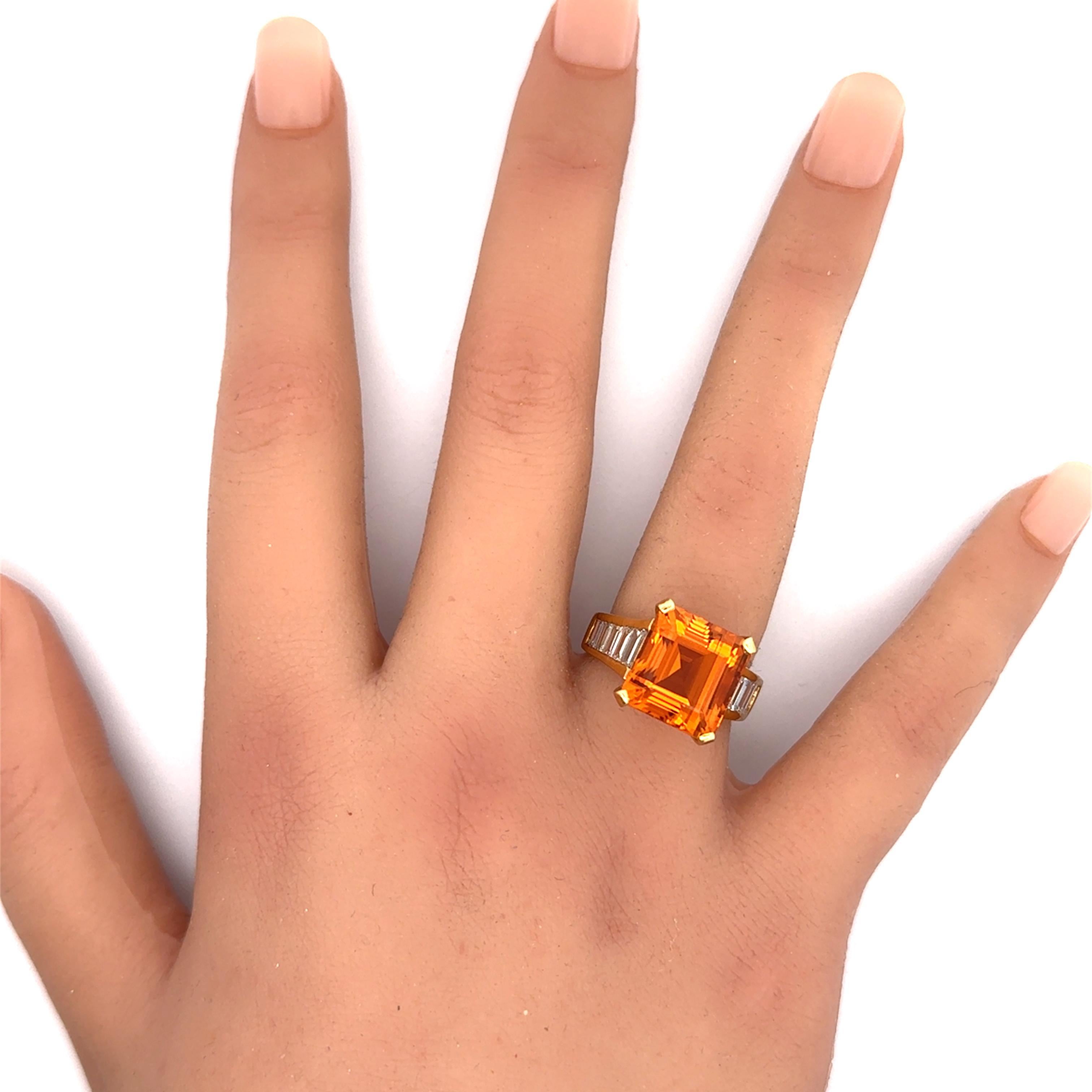Women's 10.00 Carat Imperial Topaz Diamond 18k Yellow Gold Ring For Sale