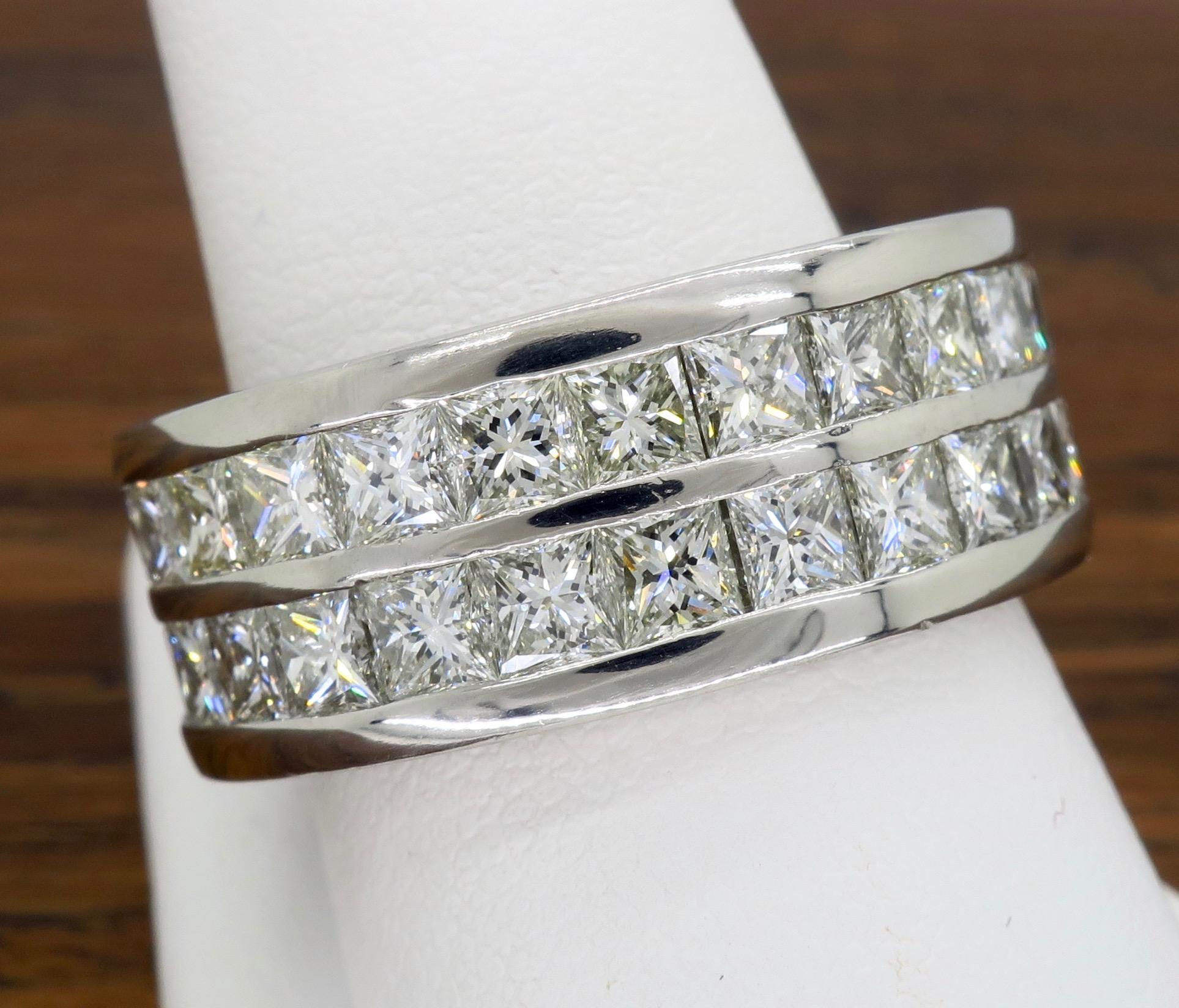 10.00 Carat Men's Diamond Eternity Band Ring in Platinum In Excellent Condition In Webster, NY