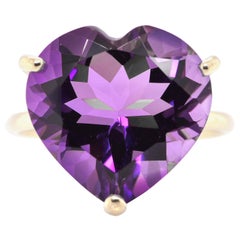 10.00 Carat Natural, Heart-Cut Amethyst Cocktail Ring