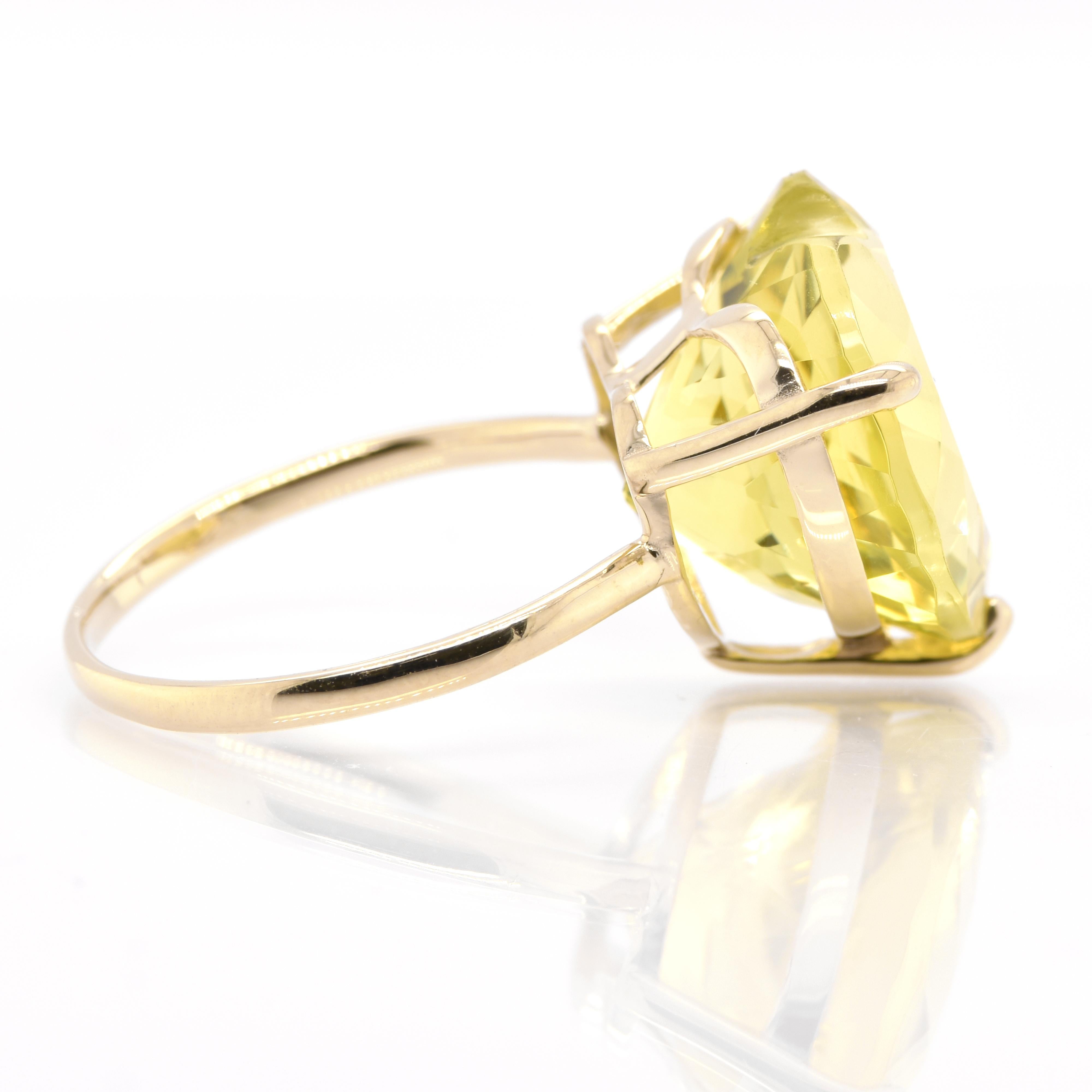 10.00 Carat Natural, Heart-Cut Lemon Quartz Cocktail Ring Set in 18K Gold In New Condition In Tokyo, JP