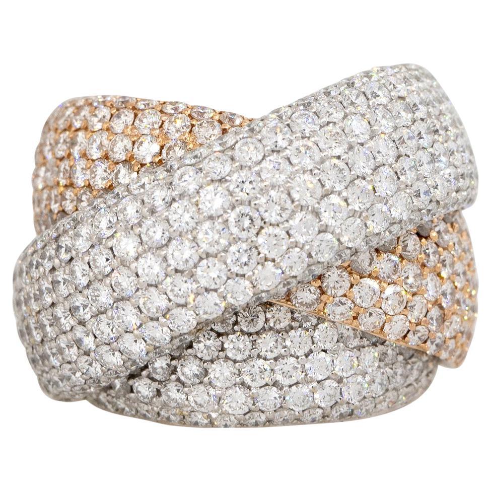 10.00 Carat Pave Diamond Thick Crossover Ring 18 Karat En stock