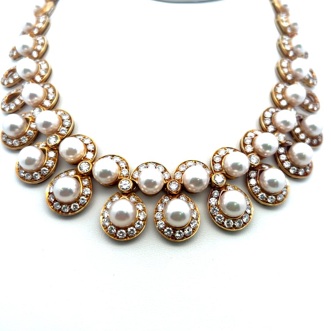 10.00 Karat Runder Brillant Diamant 7.8-8.5MM  Perle 18K YG Statement-Halskette Damen im Angebot