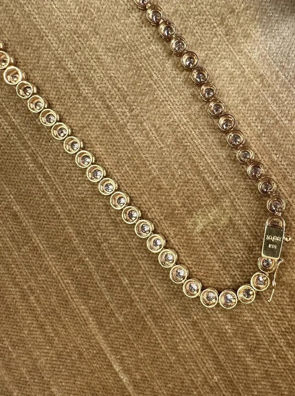 10.00 Carats Total Weight Diamond Tennis Necklace in 18k Yellow Gold  For Sale 2