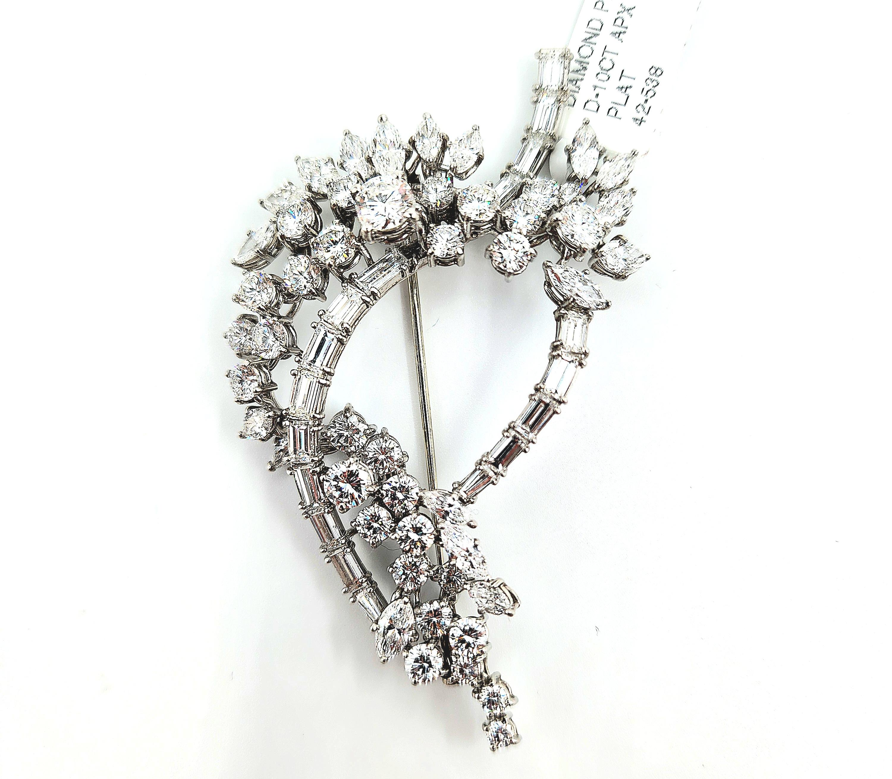 10.00 Carat Diamond Antique Brooch, Platinum For Sale 4