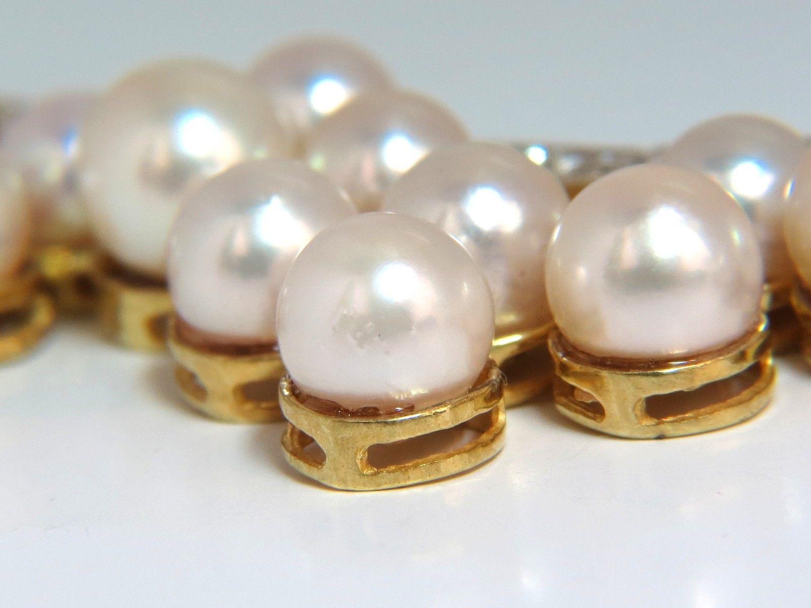 Collier Pearls & Diamonds Opera Riviera
Ajout d'un investisseur.
Provenant d'un domaine important.
10.00ct. Diamants naturels ronds et brillants.
Couleurs F/G Clarté Vs-2. 
Micro Pave - Jeu de perles
Perles Akoya naturelles de 7,5 mm à 6,1 mm.
149