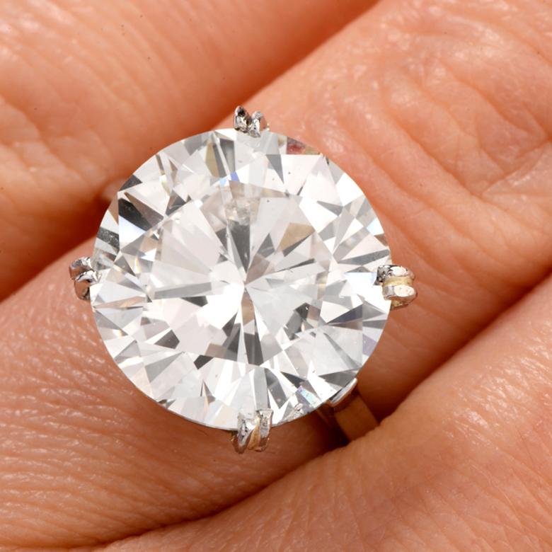 Round Cut 10.02 Carat Round Diamond Platinum Solitaire Engagement Ring