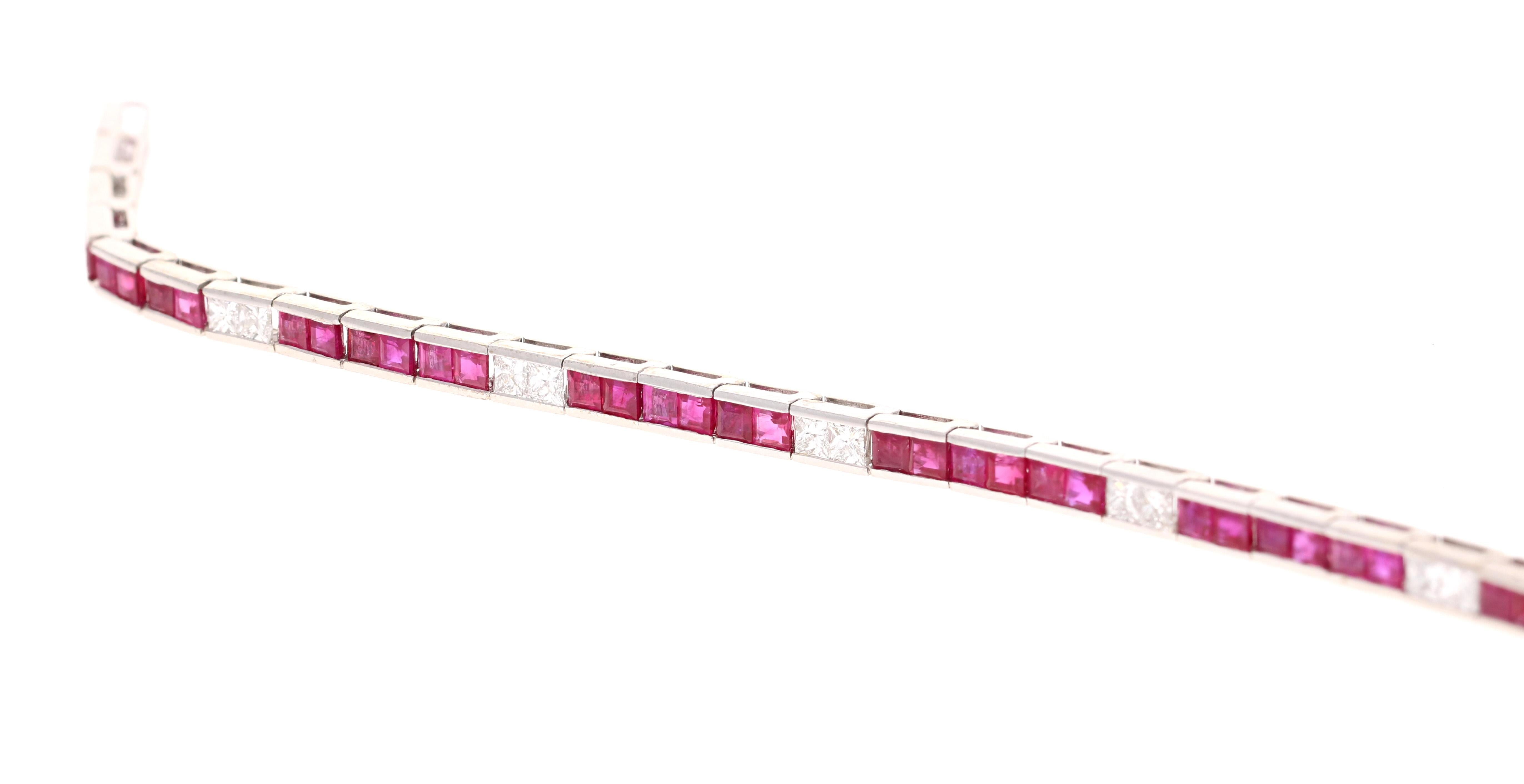 10.03 Carat Natural Ruby Diamond 14 Karat White Gold Bracelet In New Condition In Los Angeles, CA