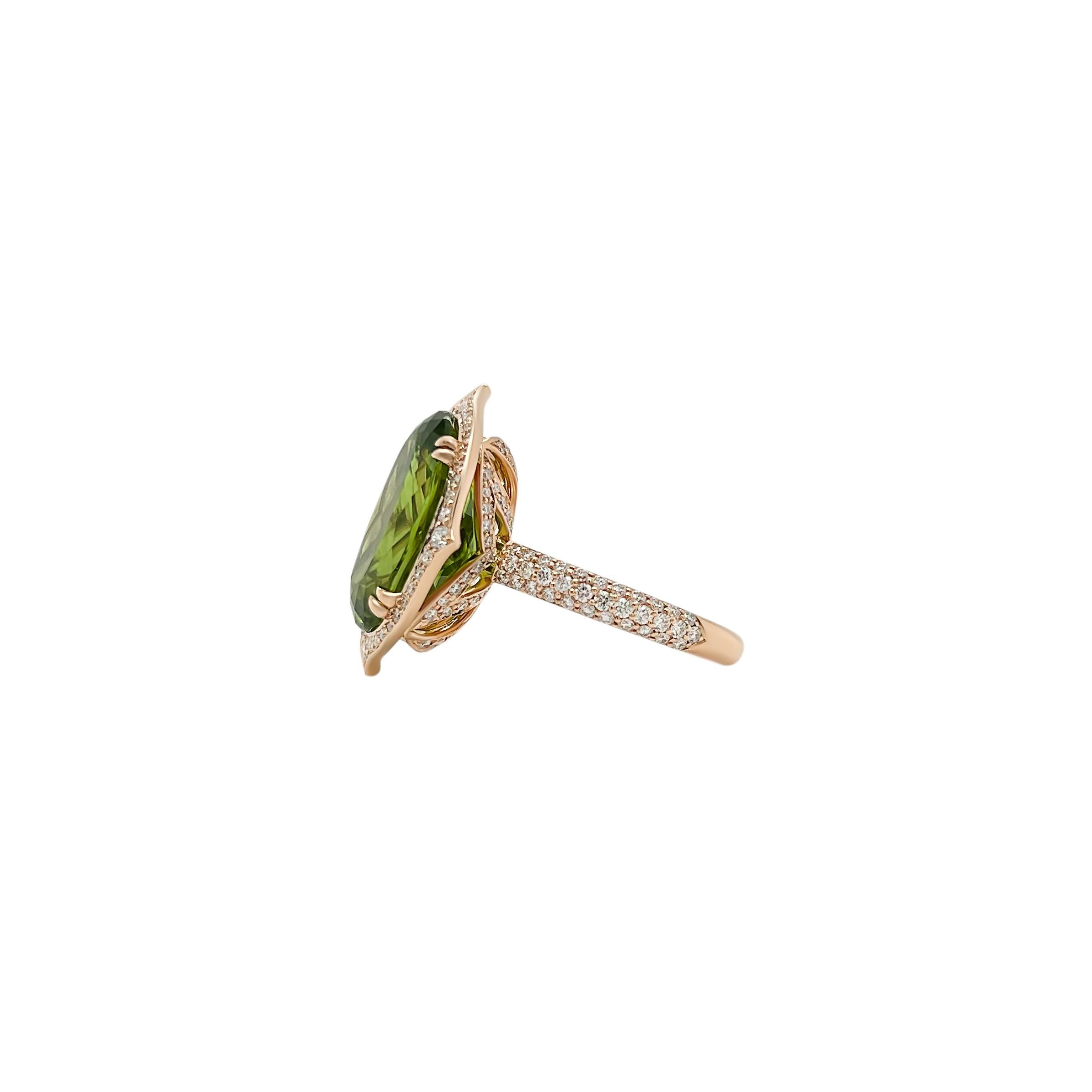 Oval Cut 10.03 Carat Peridot and Diamond Ring in 18K Rose Gold For Sale
