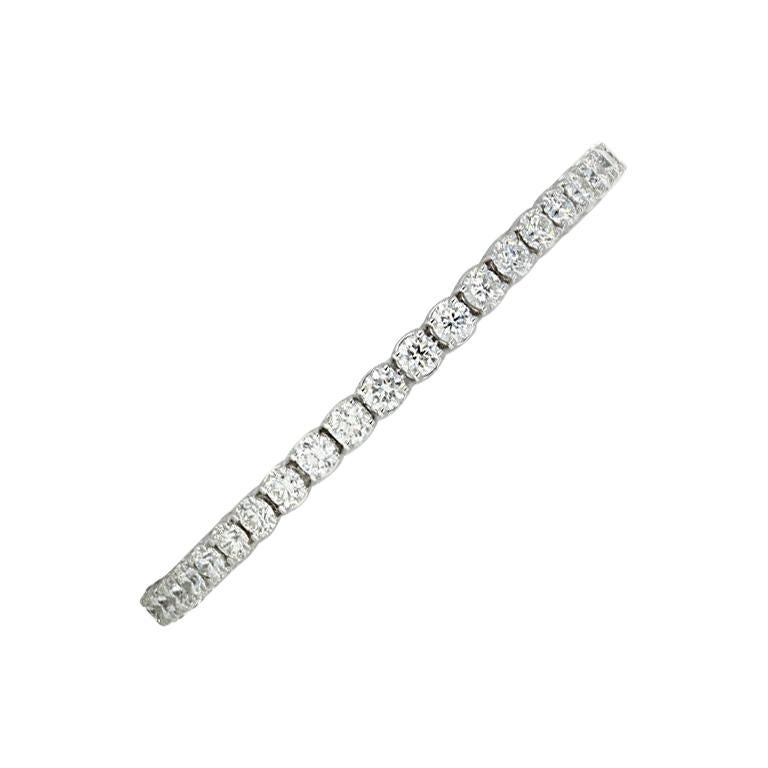 10.03 Carat Round Brilliant Diamond Bracelet, 14 Karat White Gold Tennis