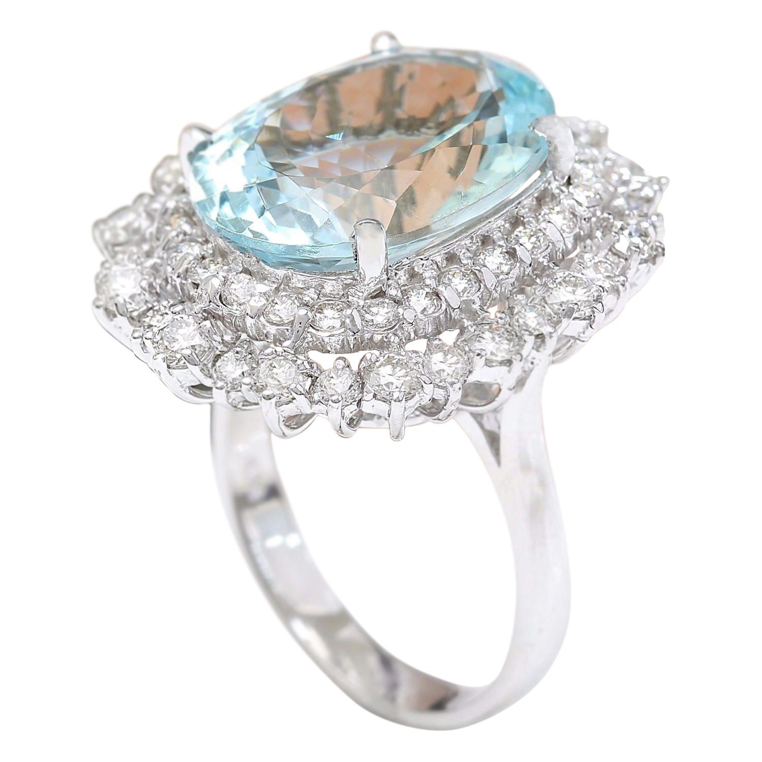 Women's 10.04 Carat Natural Aquamarine 14 Karat Solid White Gold Diamond Ring For Sale