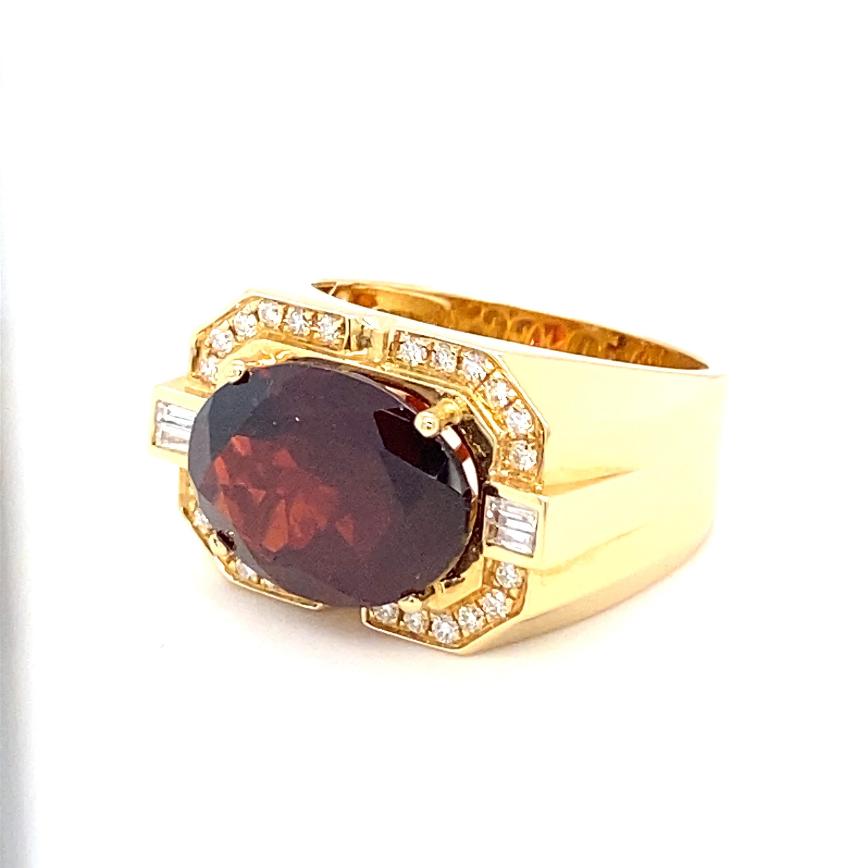10.04 Carat Natural Oval Garnet Yellow Gold Men's Ring  For Sale 8