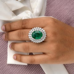 Smeraldo dello Zambia da 10,04 carati, diamante da 2,85 carati, doppio anello a raggiera, oro bianco 14 carati